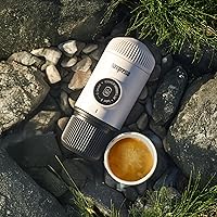 Vista 5 de WACACO Nanopresso - Cafetera portátil para café expreso con funda protectora, versión mejorada de Minipresso, mini cafetera de viaje, perfecta