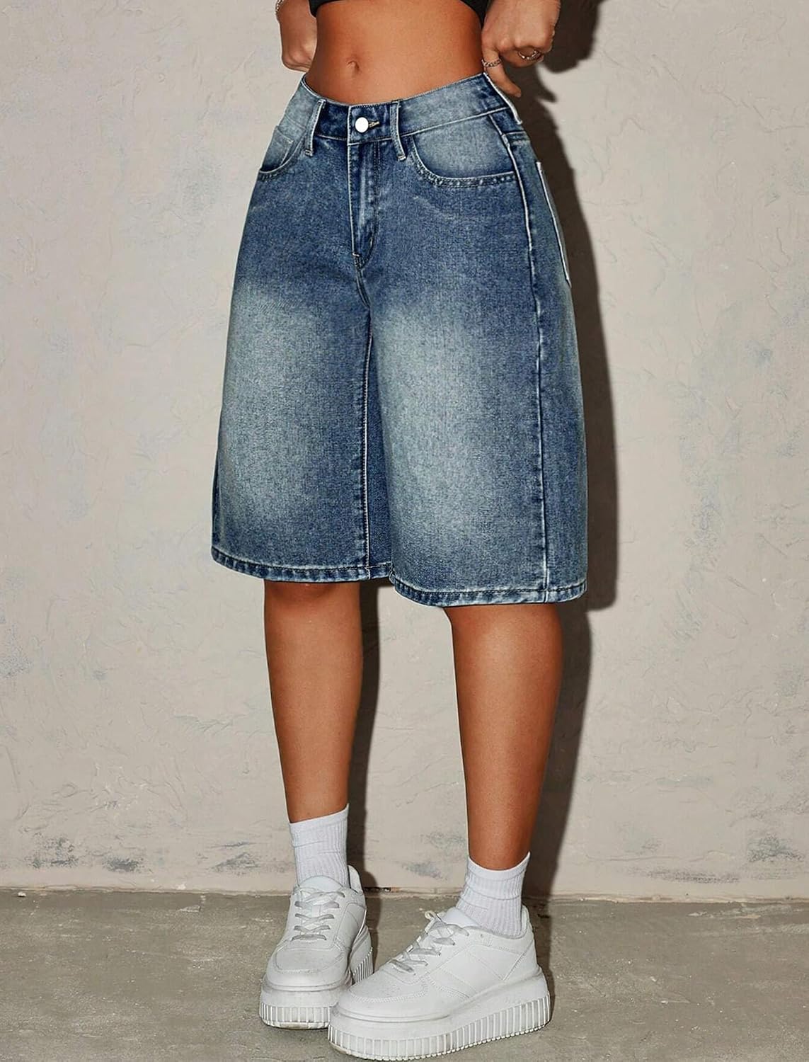 oyyniis Girls Jean Shorts Cute Vintage Distressed Washed Denim Shorts for Teen Straight Leg Y2K Streetwear 13-16Y
