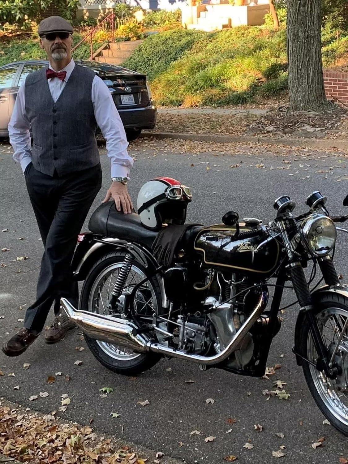 Men's Herringbone Tweed Suit Vest Wedding Retro Mens Tweed Vest V Neck Casual Wool Blend Waistcoat