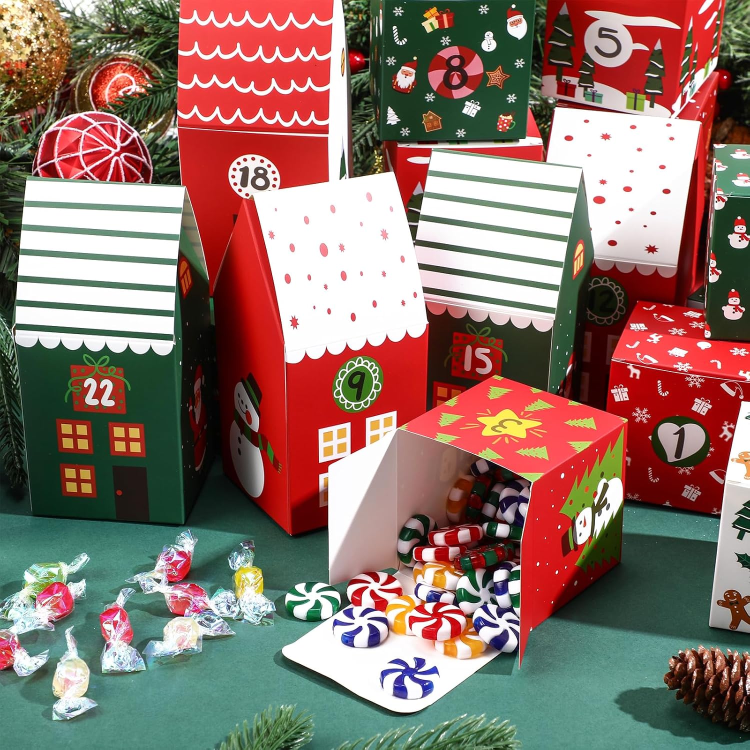 Watersay 24 Pcs Empty Advent Calendar Boxes to Fill 2026 Christmas DIY Advent Countdown Gift Boxes for Boys Girls Adults Party Favor(Red, Green)