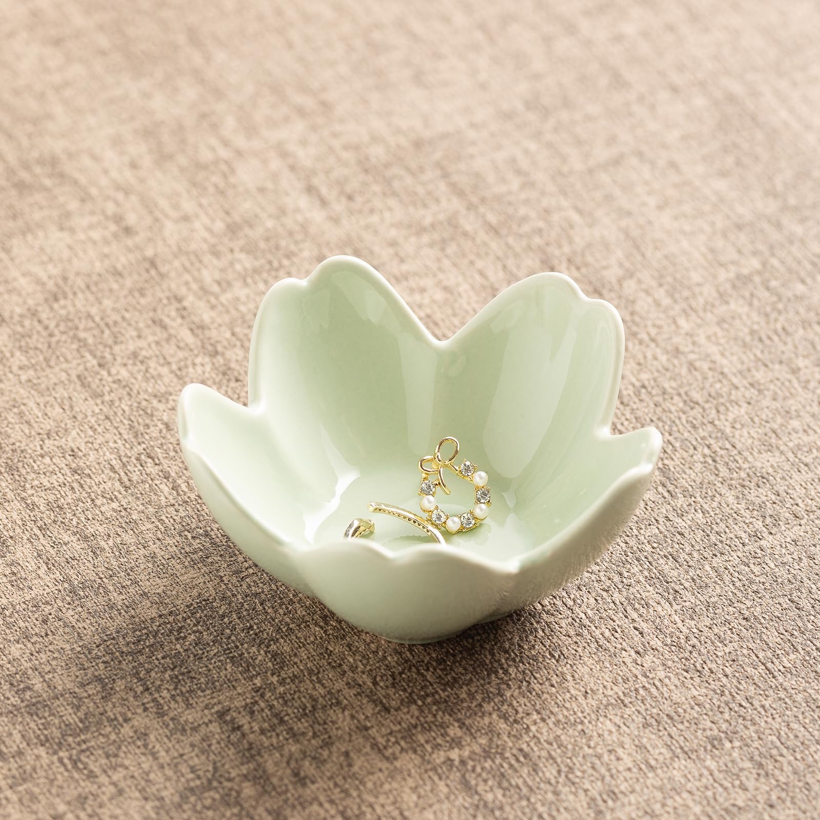 zerokyclan Floral Ceramic Jewelry Tray - 3.5" Elegant Ring Holder Dish & Trinket Bowl for Vanity Dresser Decor (green)