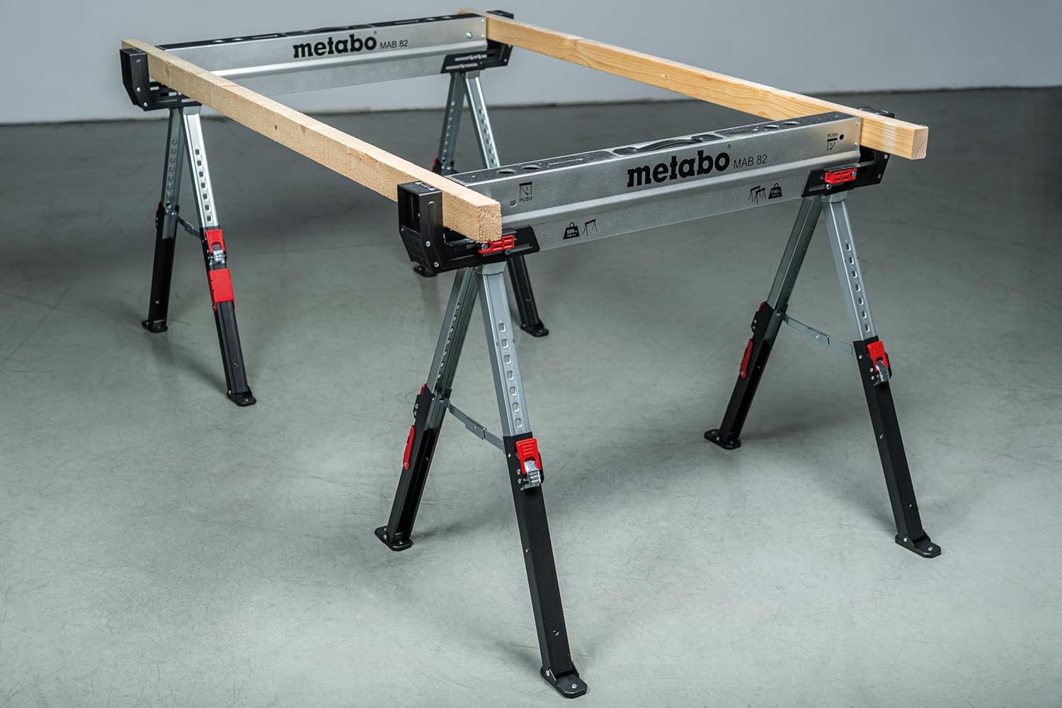metabo MAB 82 Steel Work Stand Set, Compact Folding Axle Stand, Including Carry Handle, Adjustable Legs, Powder-Coated Galvanised Surface