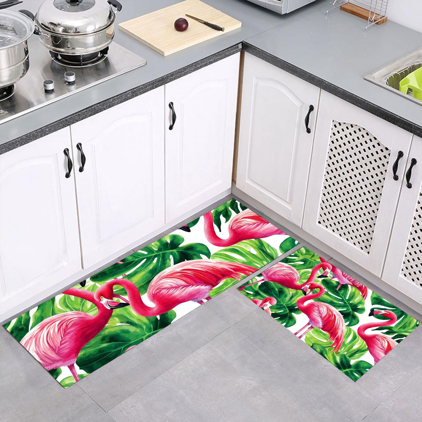 Tapis de cuisine anti-fatigue et antidérapant contre le mal de dos devant l'évier