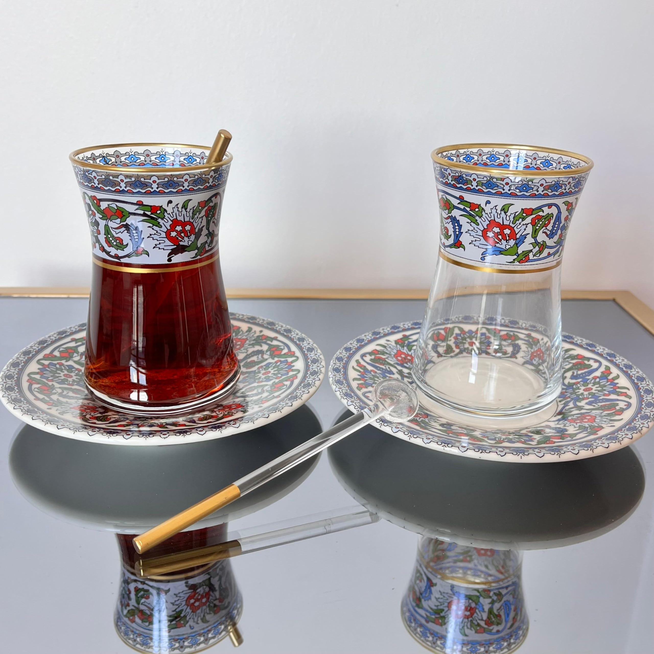 Handgefertigte türkische Teegläser mit Untertassen, altmodische türkische Teetassen, Vintage-Teegläser, 6er-Set, arabisches Trinkgeschirr, Vintage-Stil, persisches und marokkanisches Glas