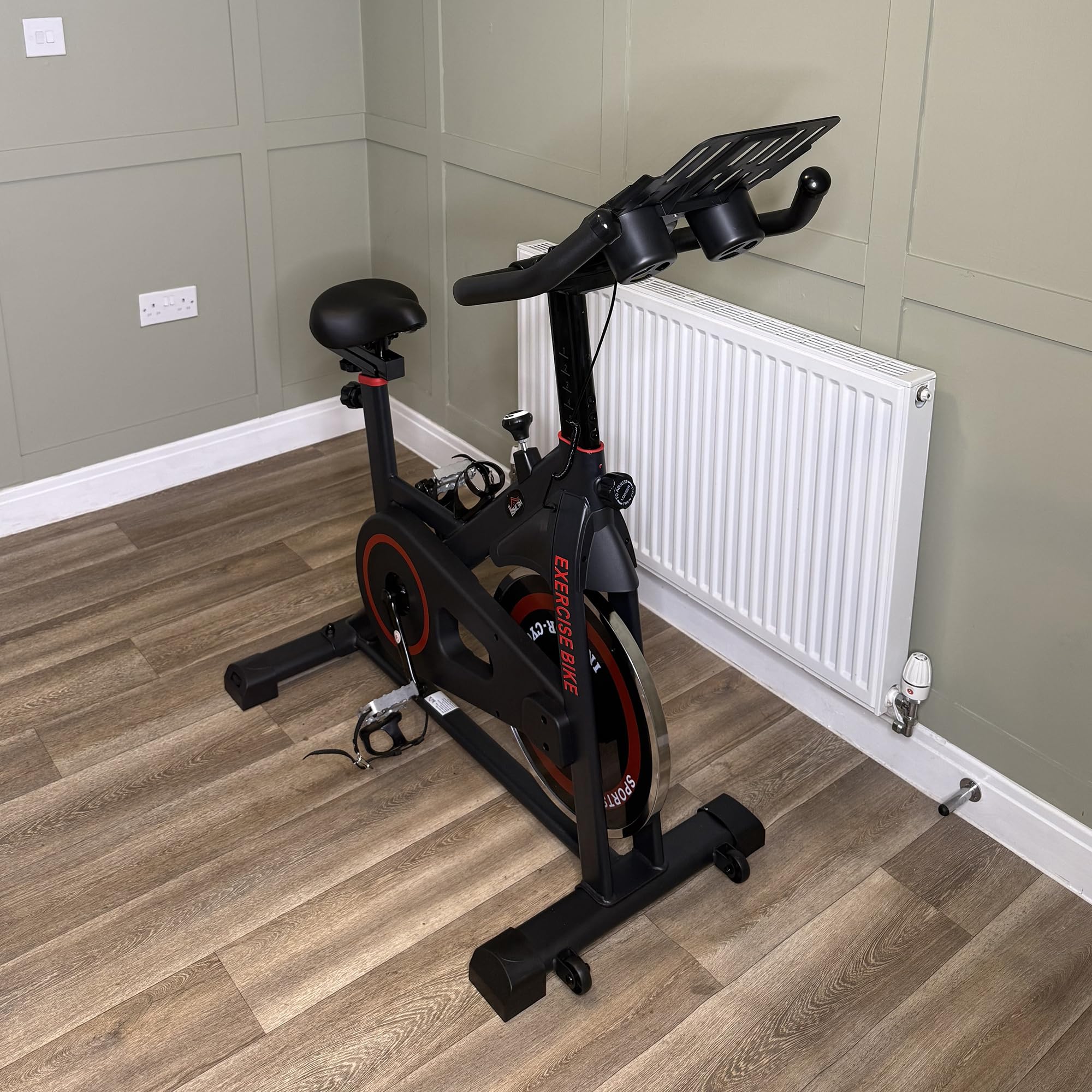 HOMCOM Bicicleta Estática con Resistencia Regulable Bici Estática Bicicleta de Fitness con Volante de Inercia 8 kg Pantalla LCD Manillar y Asiento Ajustable para Casa Gimnasio