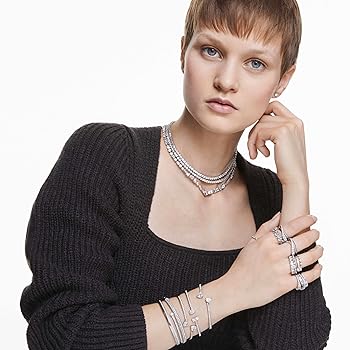 美品♪スワロフスキーシルバーリング　サイズ52/11号 SWAROVSKI 並行輸入品 スワロフスキー リング レディース 指輪