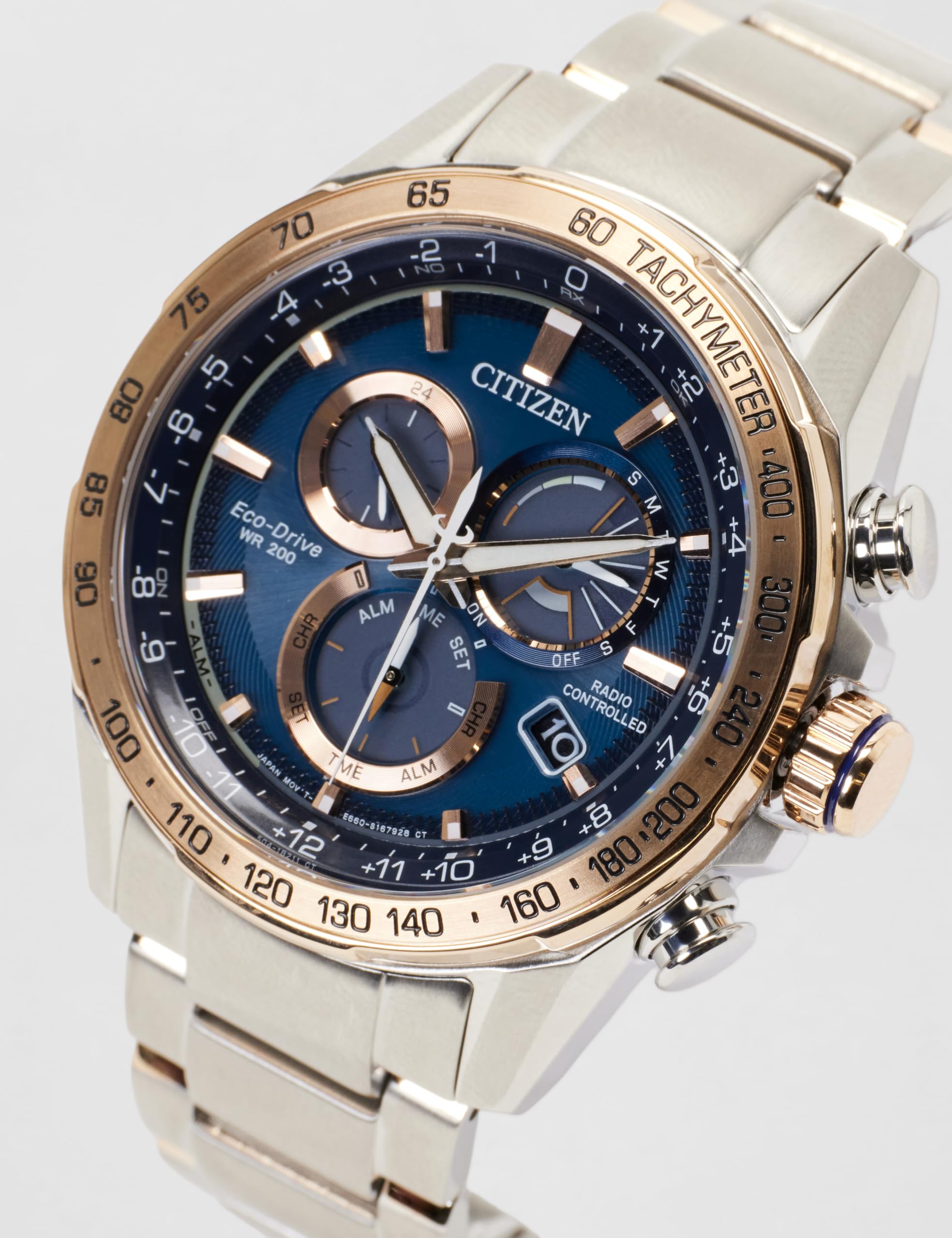 Citizen Herren Analog Eco-Drive Uhr mit Edelstahl Armband CB5916-59L