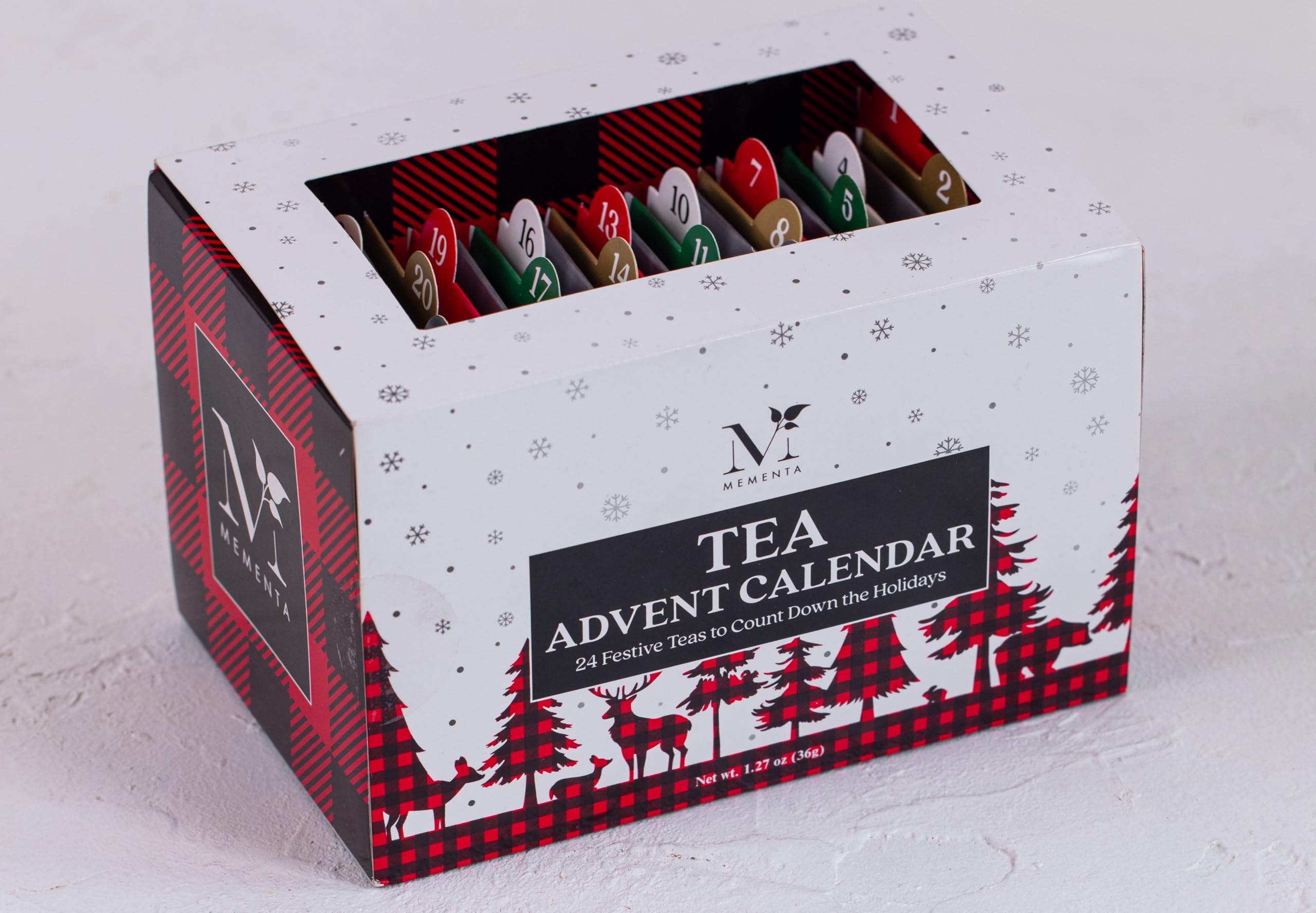 Mementa Inc - Calendario dell'Avvento 2025 Confezione regalo | 24 bustine di tè confezionate singolarmente - Confezione regalo per le vacanze | Calendario dell'Avvento di Natale 2025 per adulti