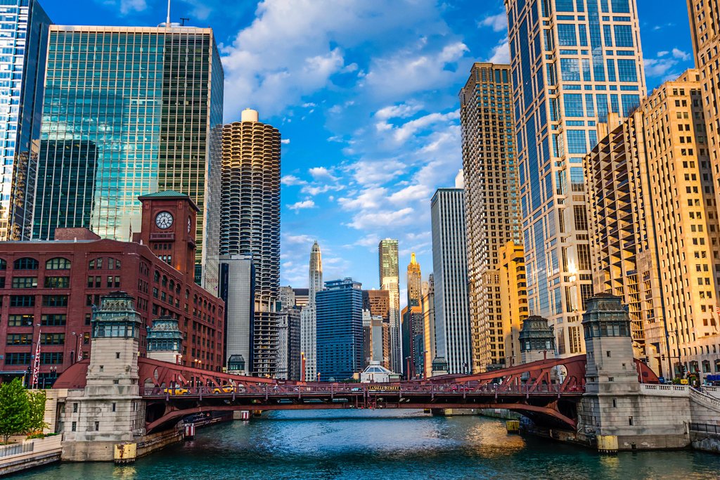 Chicago River Corridor Skyline Photo Photograph Cool Wall Decor Art Print Poster 18x12