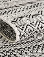 Vista 6 de Unique Loom Outdoor Striped Collection Alfombra de área - Maia (2' 2" x 3' 1" Rectángulo, Beige/Marfil)