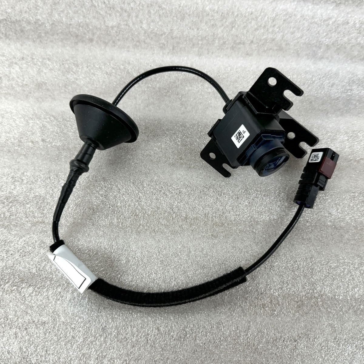 普通科　可可 Amazon.com: Genuine OEM 99240-AA100 Rear View Backup Camera