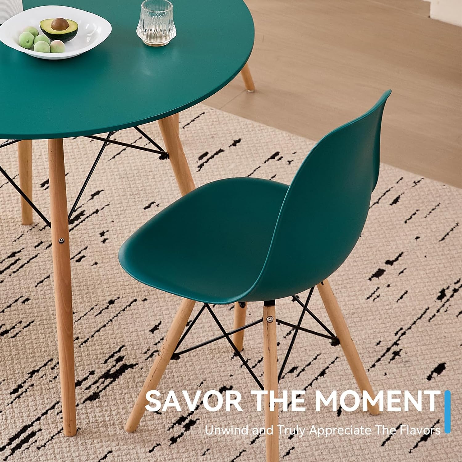 5-Piece Round Dining Table Set, Small 35.5" Kitchen Table Chairs Set of 4 Space Saving Furniture, Plastic Seats, Solid Wood Legs, for Living Room Apartment Office Home, Green