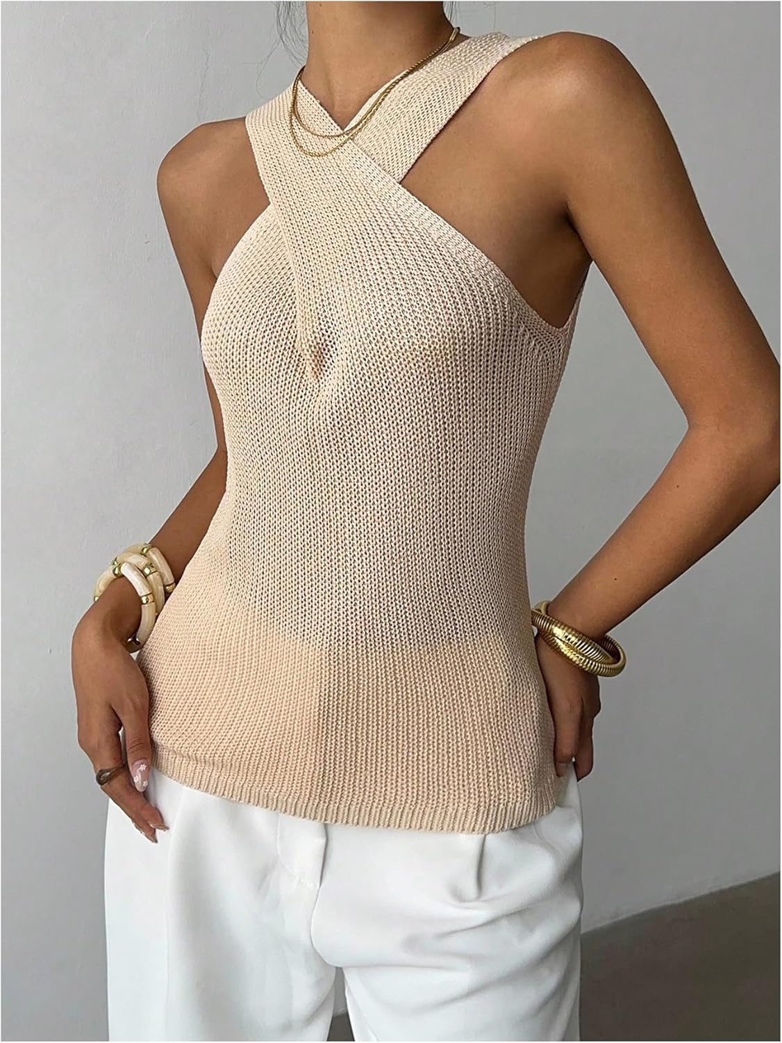 Verdusa Women's Old Money Halter Criss Cross Knit Top Sleeveless Sweater Vest Going Out Tops - Image 4