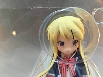 Amazon | きんいろモザイク 九条カレン (1/8スケールPVC塗装済み