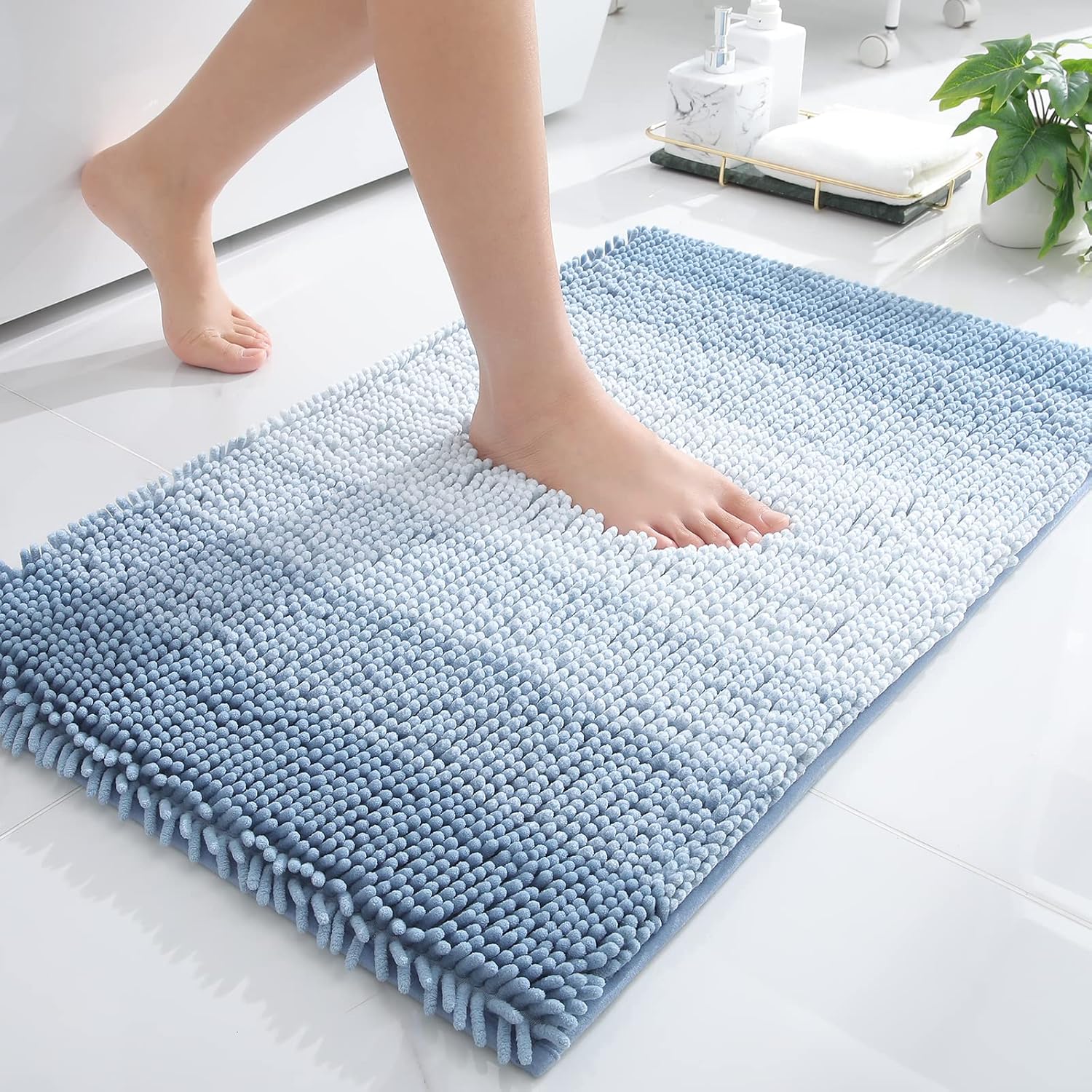 Vente en gros Tapis de bain doux et absorbant antidérapant Tapis de bain en chen