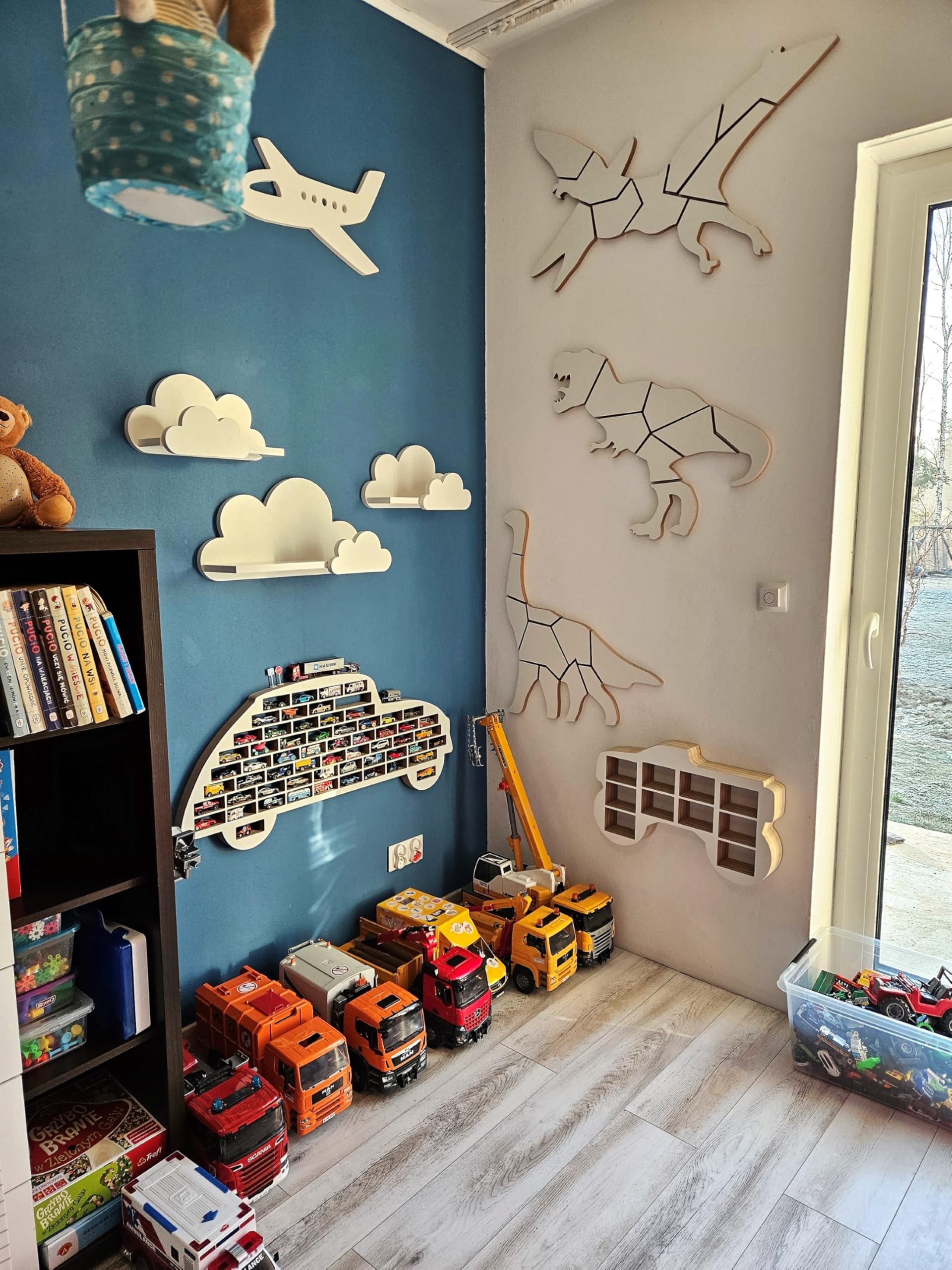 Moli Prestige - Set di 3 mensole da parete per cameretta dei bambini, con decorazione frontale, per libri, giocattoli, decorazione