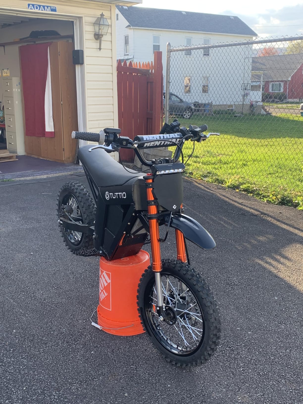 Soleil01 Electric-Dirt-Bike for Teens Adults, 14"/12" Fat Tire 2000W Electric-Motorcycle with 48V 21AH Battery Ebike 37MPH Hydraulic Brakes Mountain Off-Road EBike Fit Age 13+ photo review