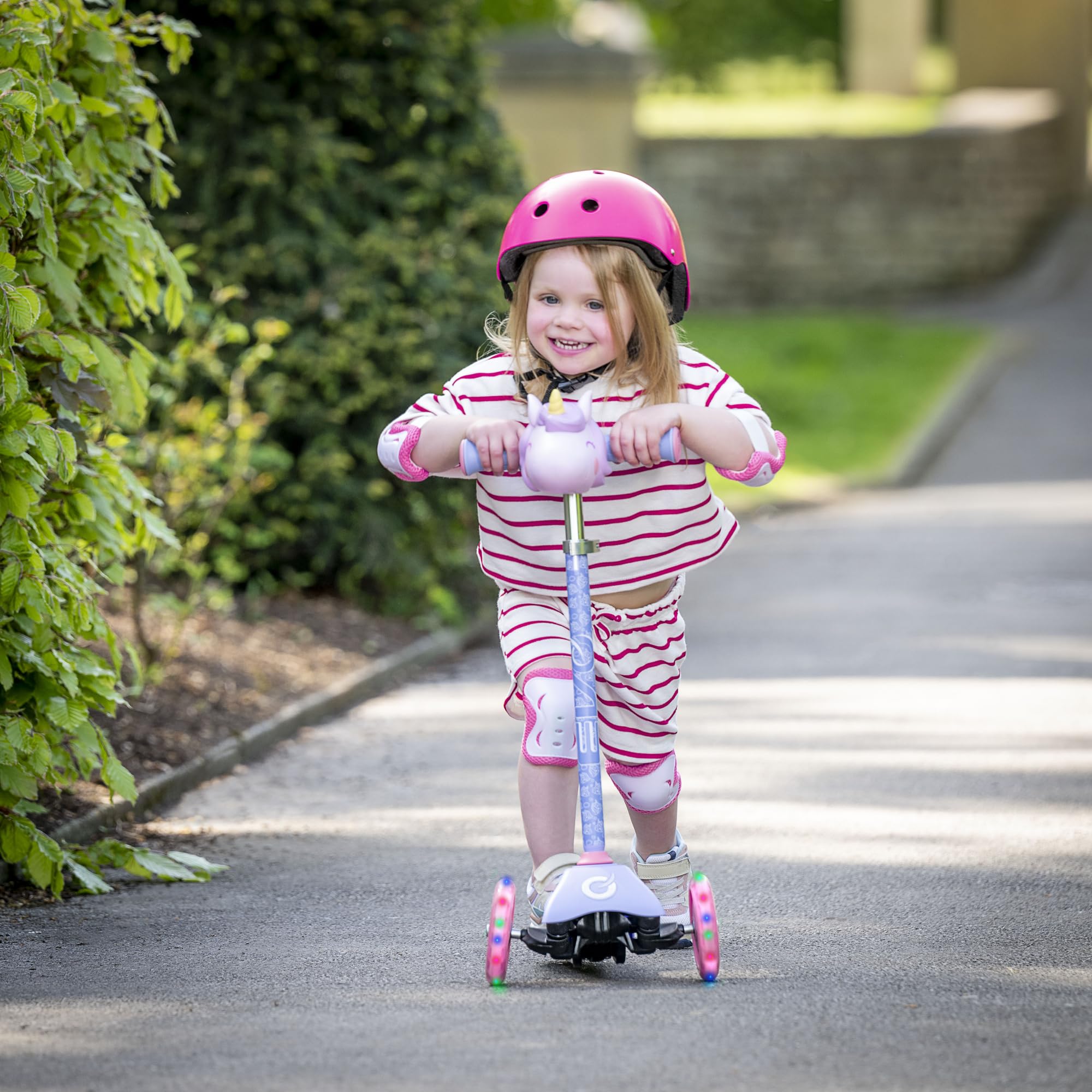 EVO Unicorn Mini Cruiser Trottinette lumineuse Violet
