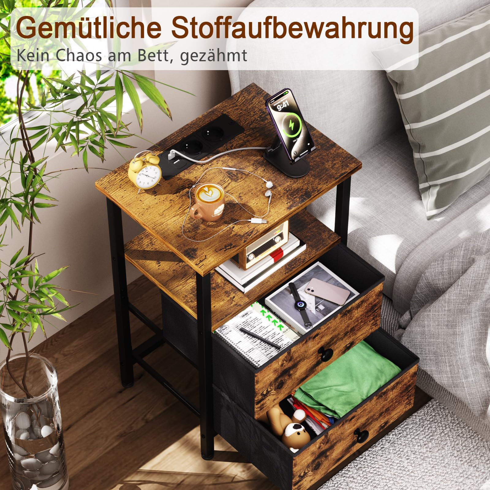 AMHANCIBLE Nachttisch mit Ladefunktion, Beistelltisch mit Stoffschubladen, Sofatisch mit offenem Regal, mit 2USB-Anschlüssen & 2 Steckdosen, Nachtschrank für Schlafzimmer, Wohnzimmer, Braun ETS020BR-1