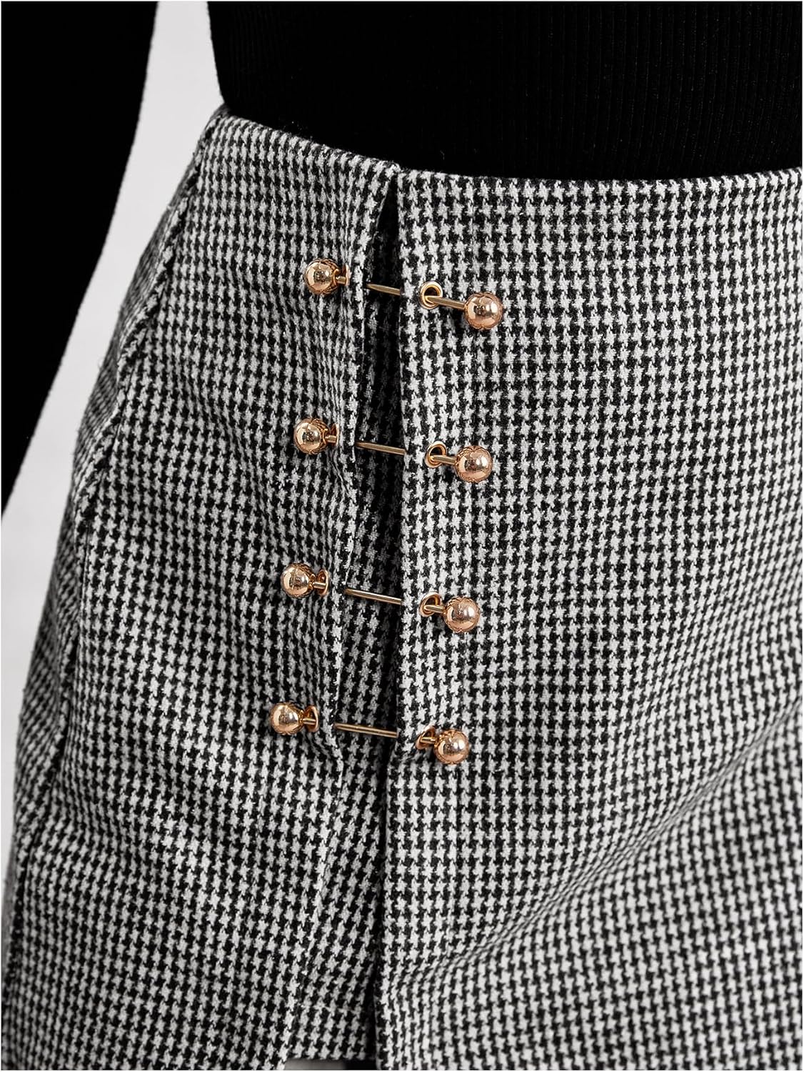 WDIRARA Women's Side Slit Metallic Trim High Waisted Faux Leather Short Skirts