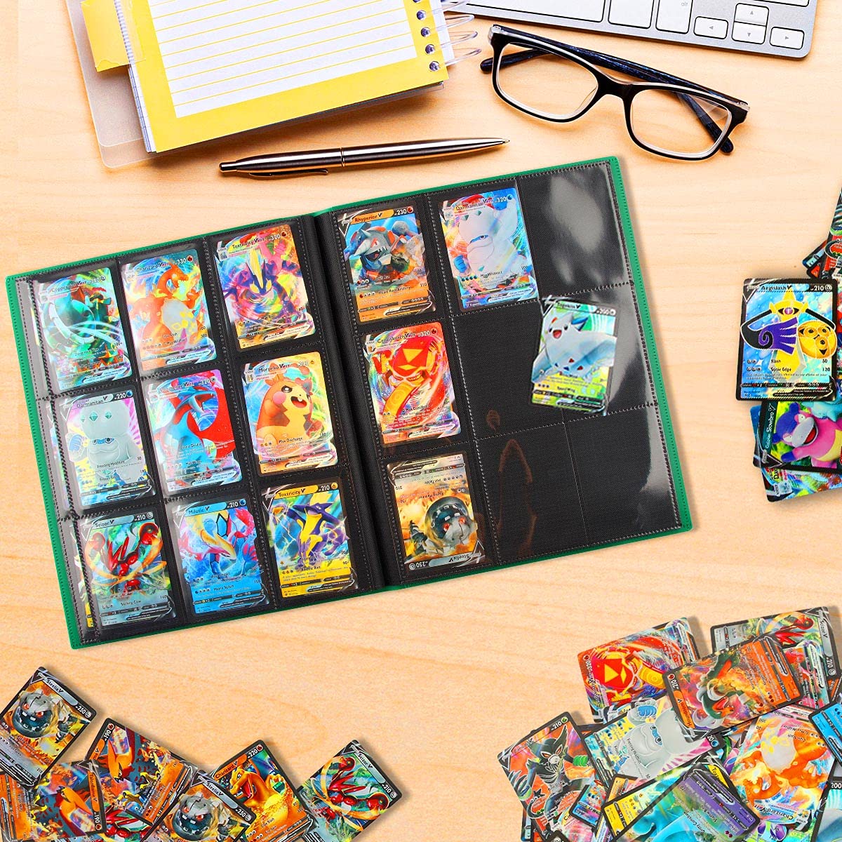 FIENZA Classeur Carte, 65 Pages Capacité de 520 Cartes, Porte Carte à Collectionner, Album