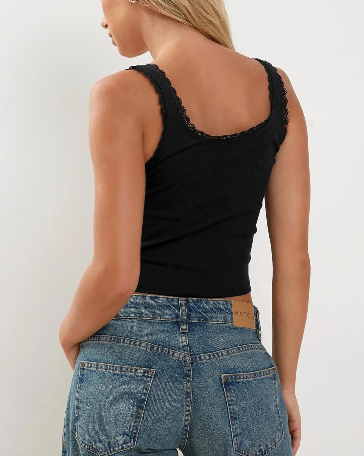 Women's Lace Trim Ribbed Tank Tops, Sexy Square Neck Wide Strap Camisole with Bow, Slim Fit Y2K Going Out Cami Tops - Image 4