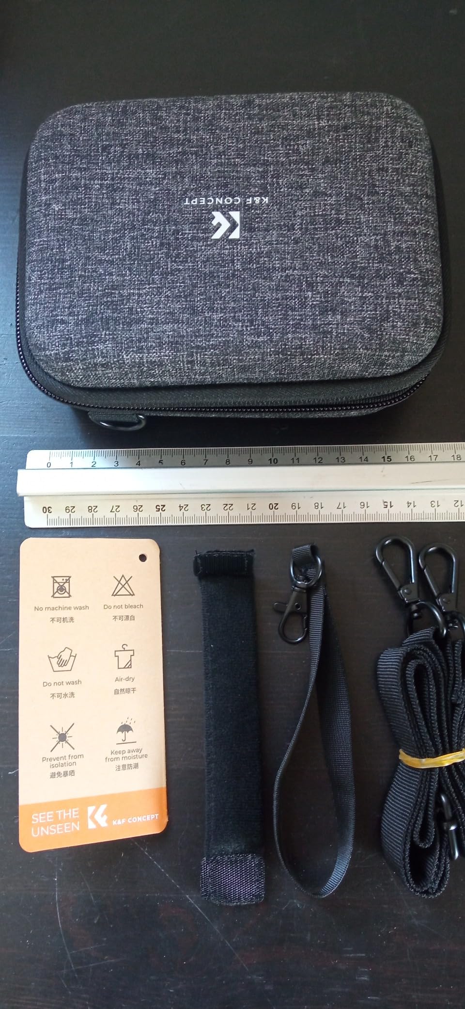 Bra fodral även för kameror som är mindre än de rekommenderade storlekarna