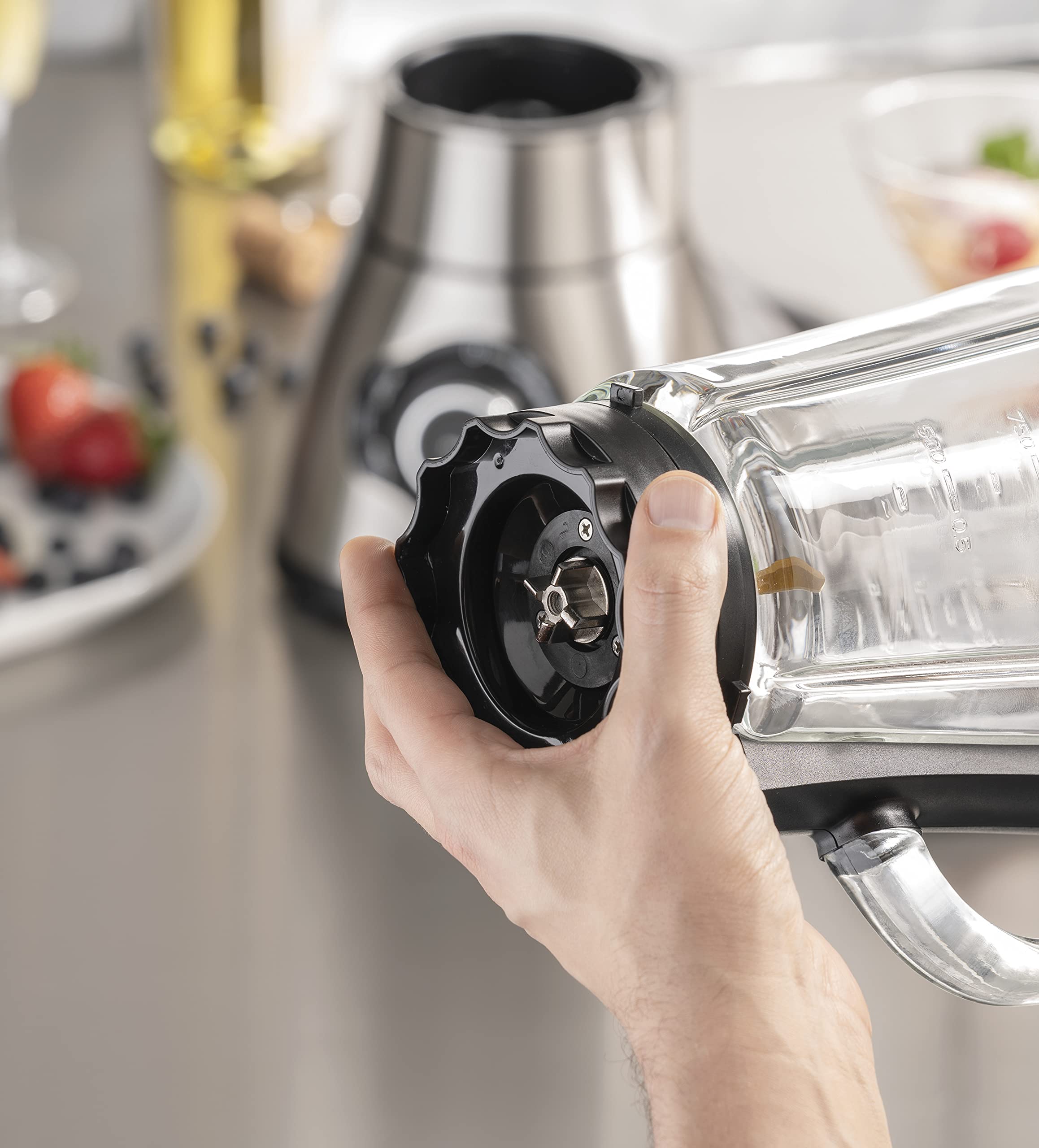 CASO B 1800 blender PowerBlender, blender, idealny do koktajli mlecznych, owsianek dla niemowląt itp., silnik 1800 W, duży dzbanek blendera (1,75 l), obudowa ze stali nierdzewnej, zwycięzca testu w