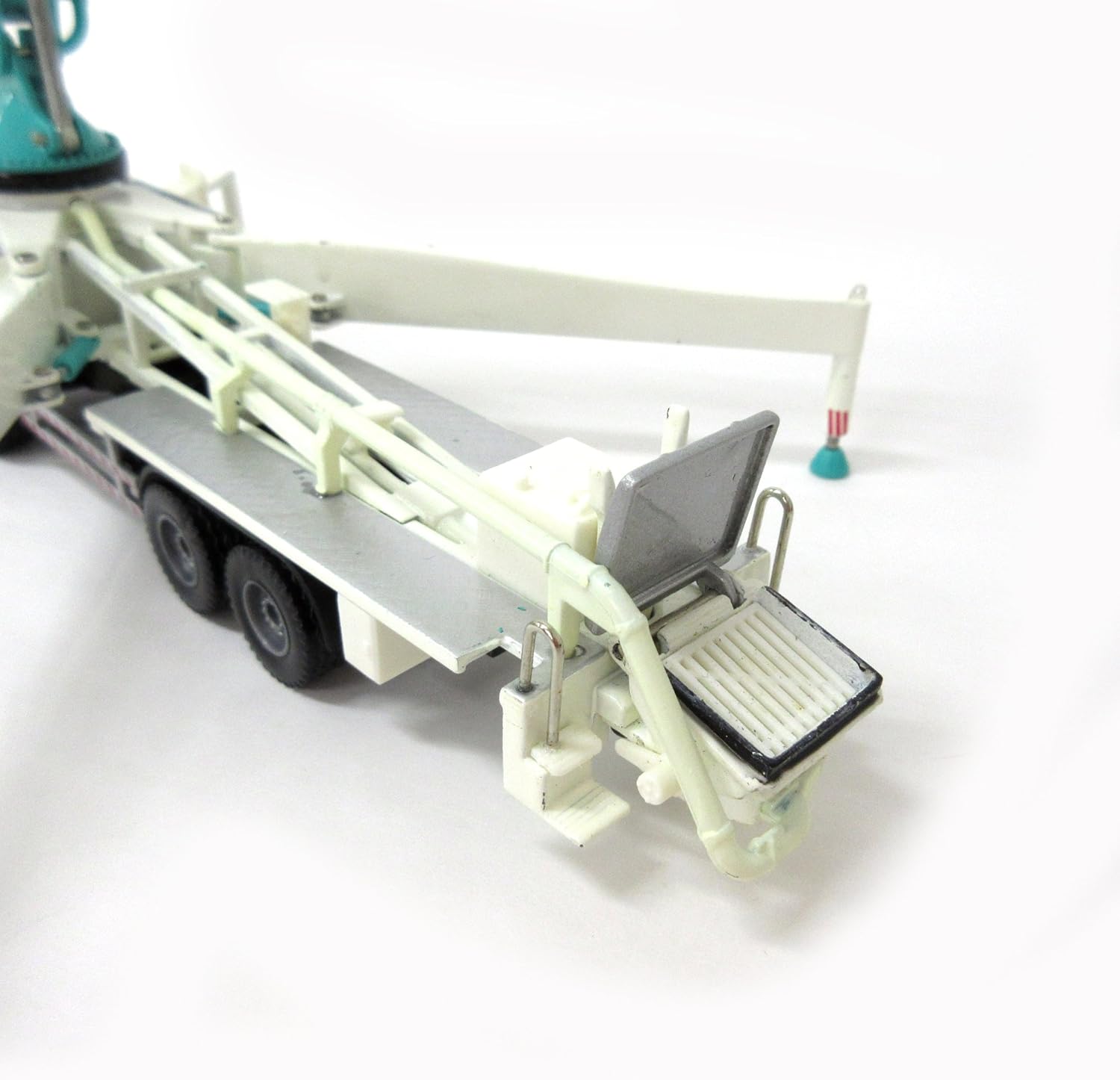 Amazon ミニカー ダイキャスト 重機 コンクリートポンプ車 8 918 ミニカー ダイキャストカー ホビー