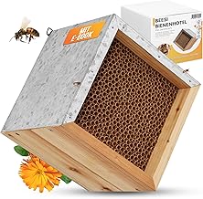 BEESI Bienenhotel mit Metalldach I 600 Nisthülsen aus Pappe 6 & 8 mm Ø I Insektenhotel zum hängen I Wildbienenhotel stabile Aufhängung I + E-Book