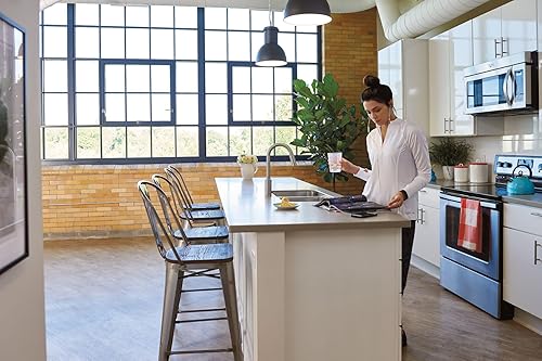 Miniatura 9 de Moen Genta LX - Grifo de cocina moderno de acero inoxidable de una sola manija con rociador extraíble, cabezal de acoplamiento reflectante, grifo