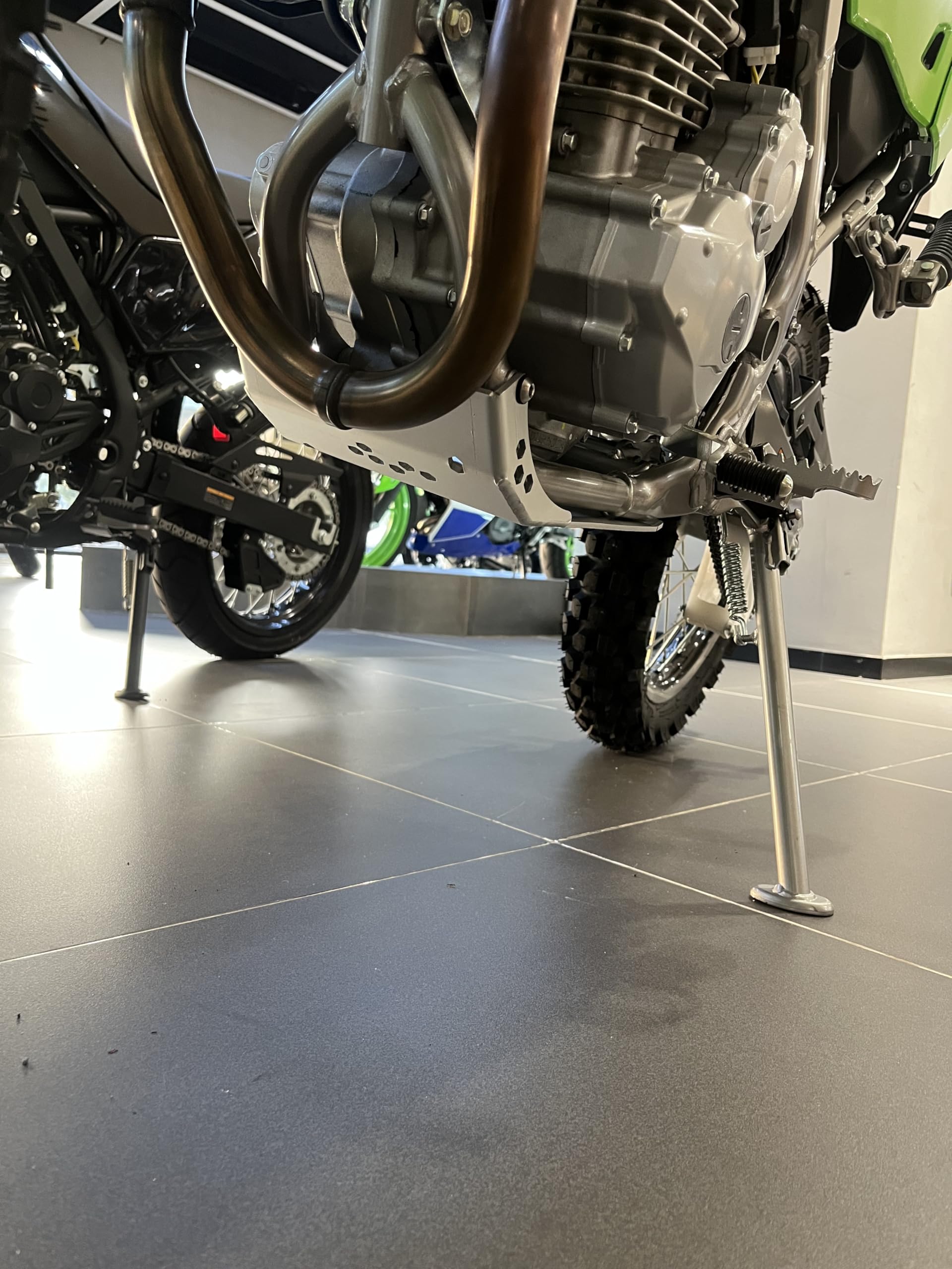 Amazon.co.jp: Kawasaki KLX230/KLX230SM用 アルミ製スキッドプレート