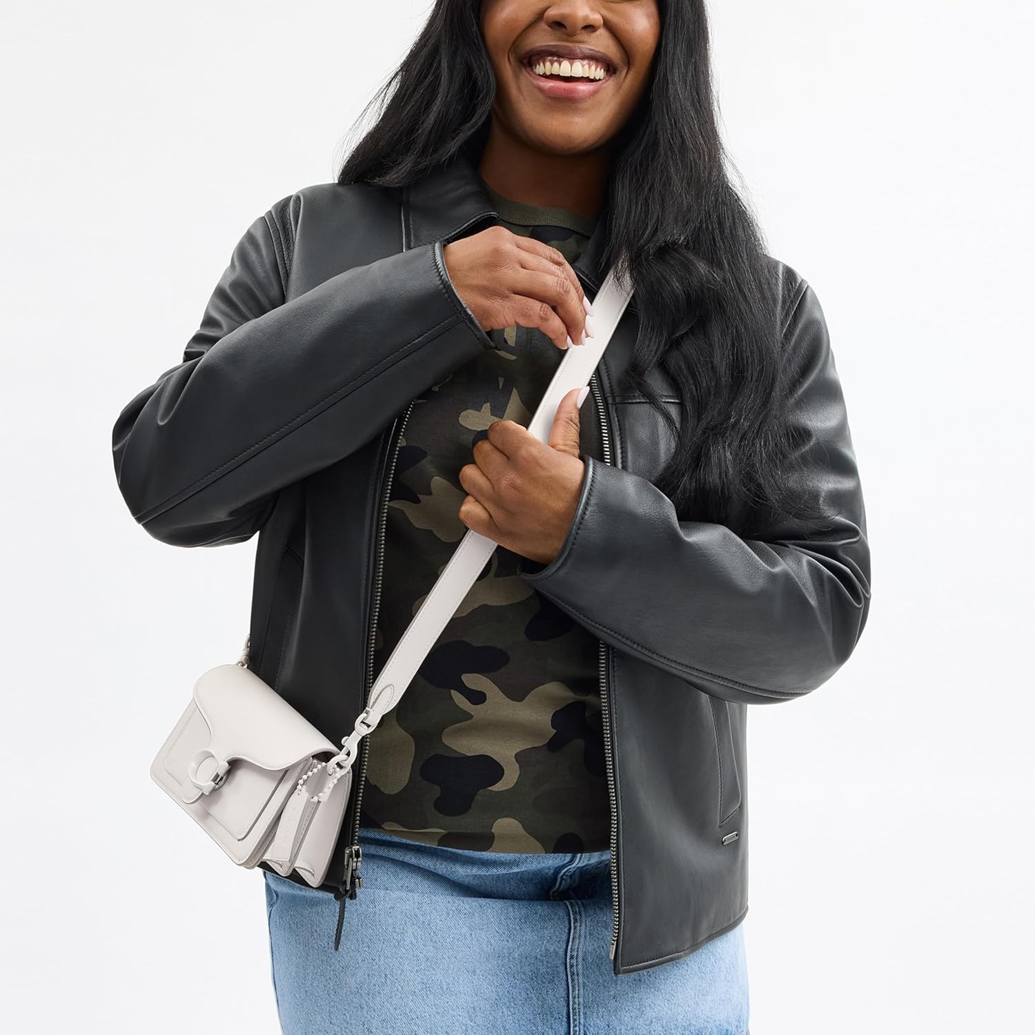 COACH womens Tabby Shoulder Bag 20 - Image 5