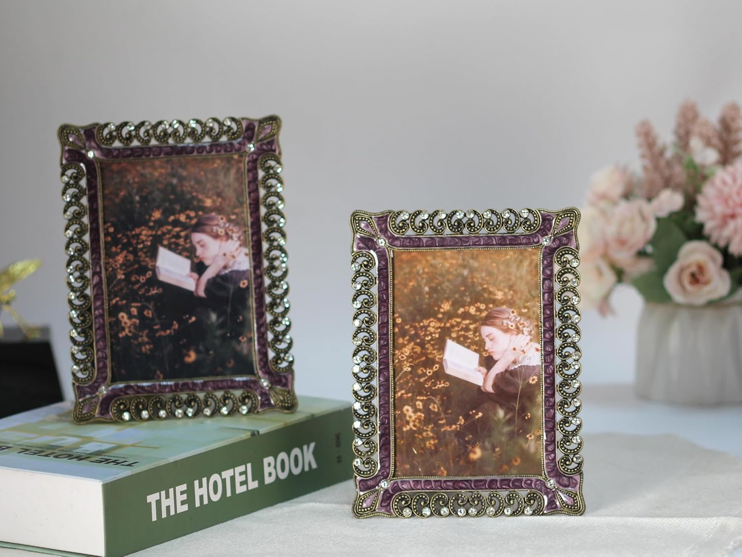 Metal Picture Frames,Gold Metal Frame Crystals Purple Antique PurplePhoto Frame For Retro Home Decor, Wall Mount and Tabletop Display, Art Gallery Gift (Purple, 4 * 6inch)