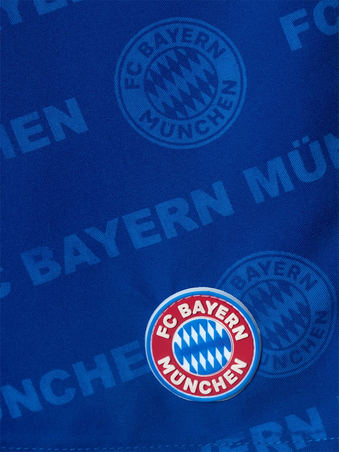 FC Bayern München Kinder Badeshort BLAU - Reactive Mia san Mia - Badehose wechselt Muster bei Nässe