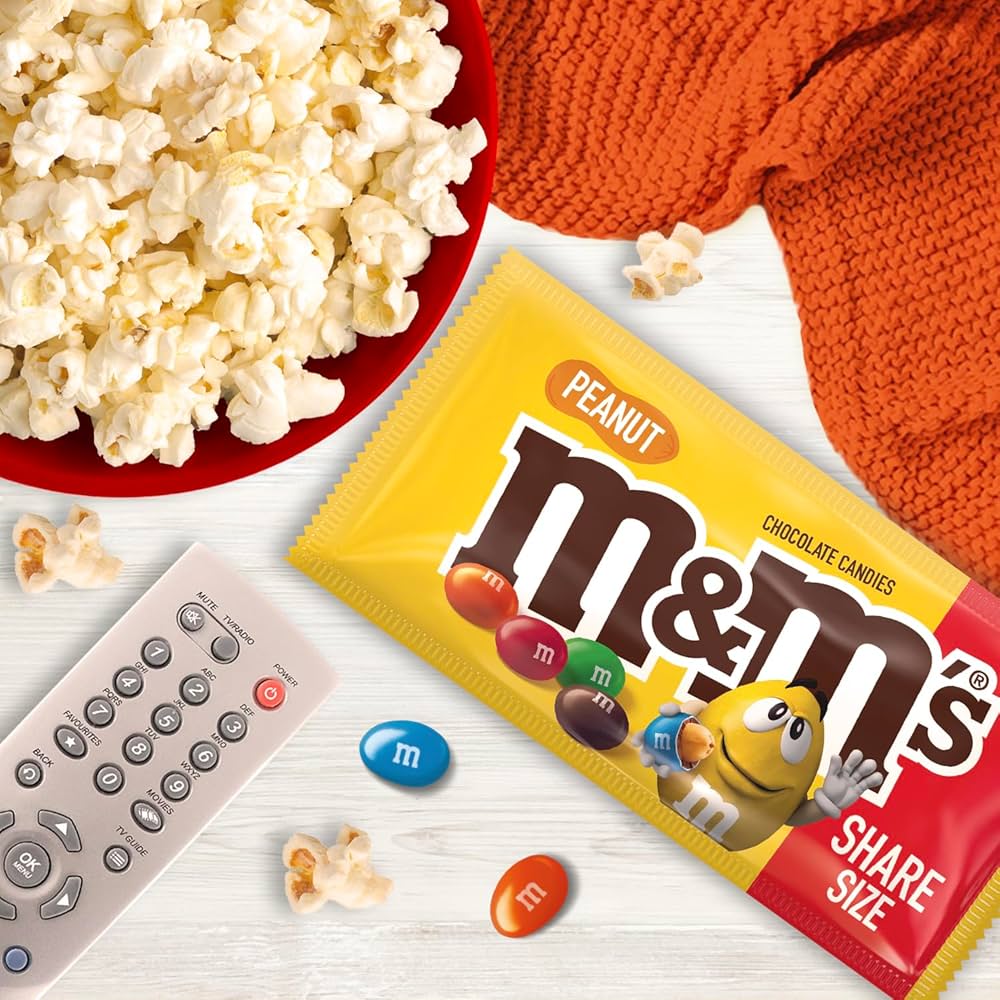 ◆M&M◆ M&M'S Large Peanut Chocolate Candy, Pantry Size 3.87 Pound