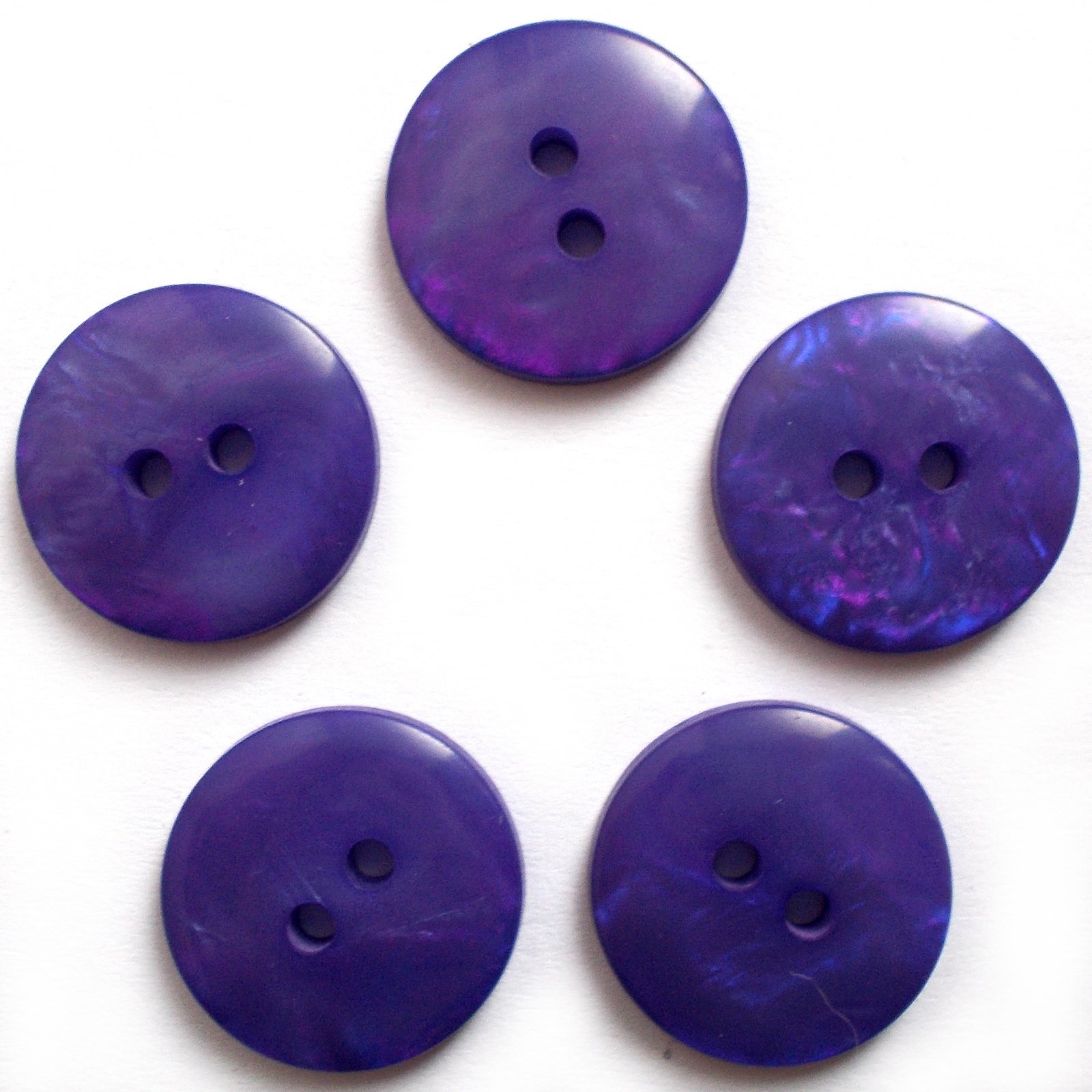 Mother of Pearl Effect Colour Buttons Round 2 Hole Pack of 5 (Purple, 20mm)