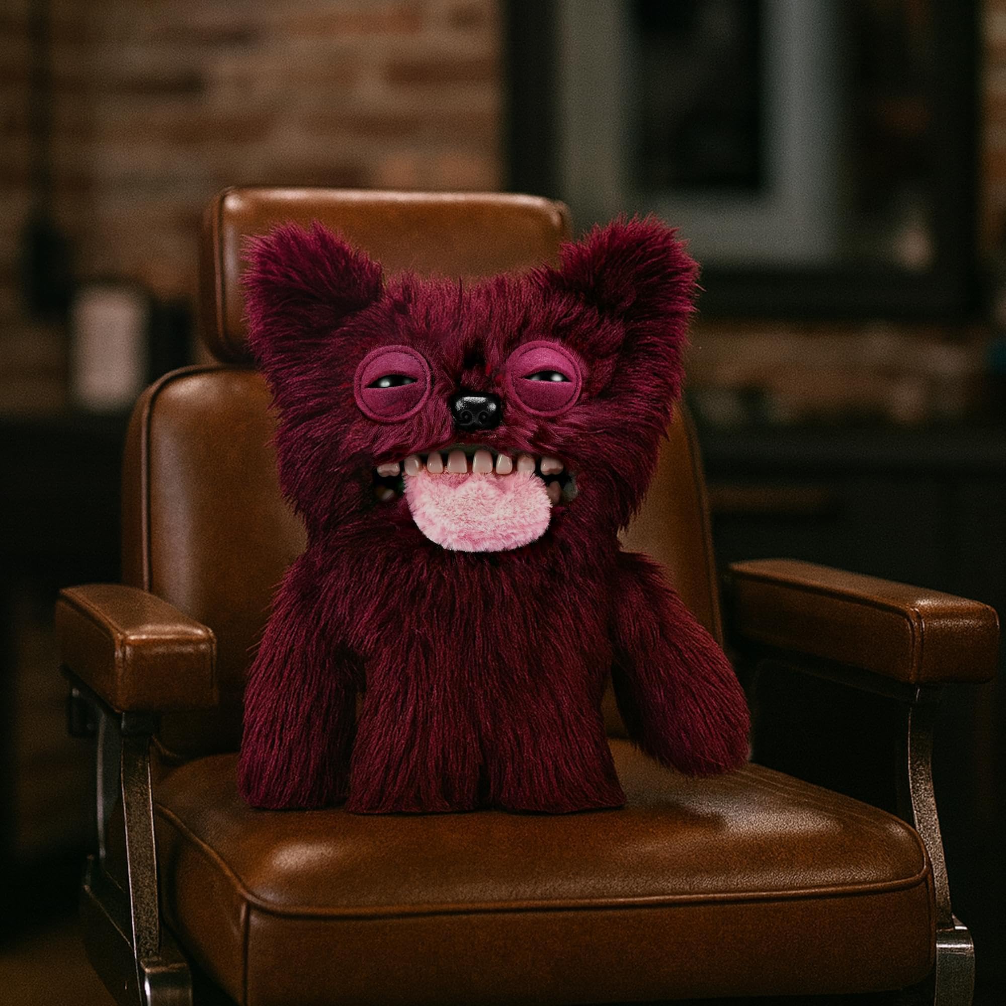 ZURU Fugglers Hairy Fuggs - Divertido peluche de monstruo feo - 22,86 cm (Sir Belch)