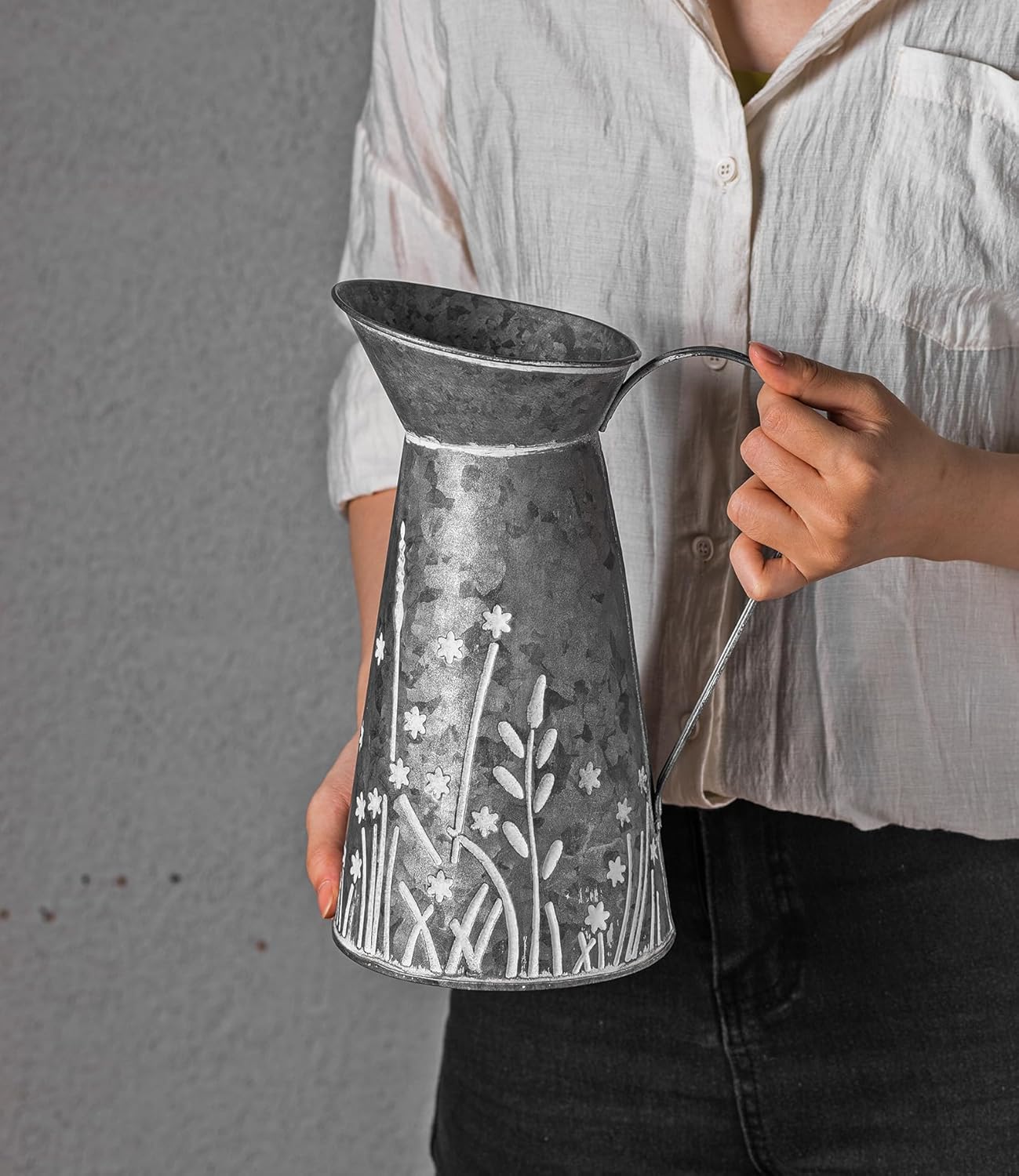 Vintage Galvanized Metal Pitcher Vase, Farmhouse Rustic Flower Vase with Handle, Decorative Floral Milk Jug Vase for Home Décor, 10.8’’H - Image 4