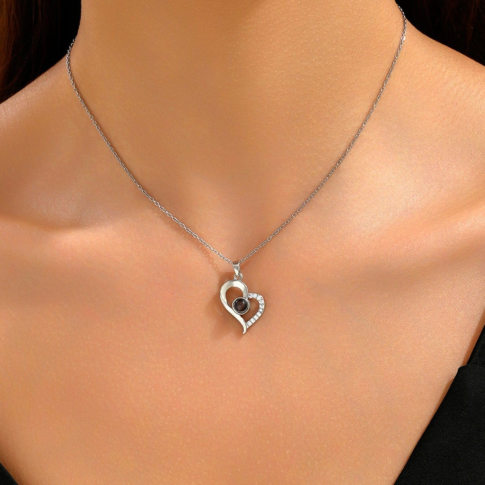 Collana di proiezione della foto di forma di cuore argento sterling 925 Personalizzato Collana della foto Pendente commemorativo per la sua mamma Giorno di San Valentino fatto a mano