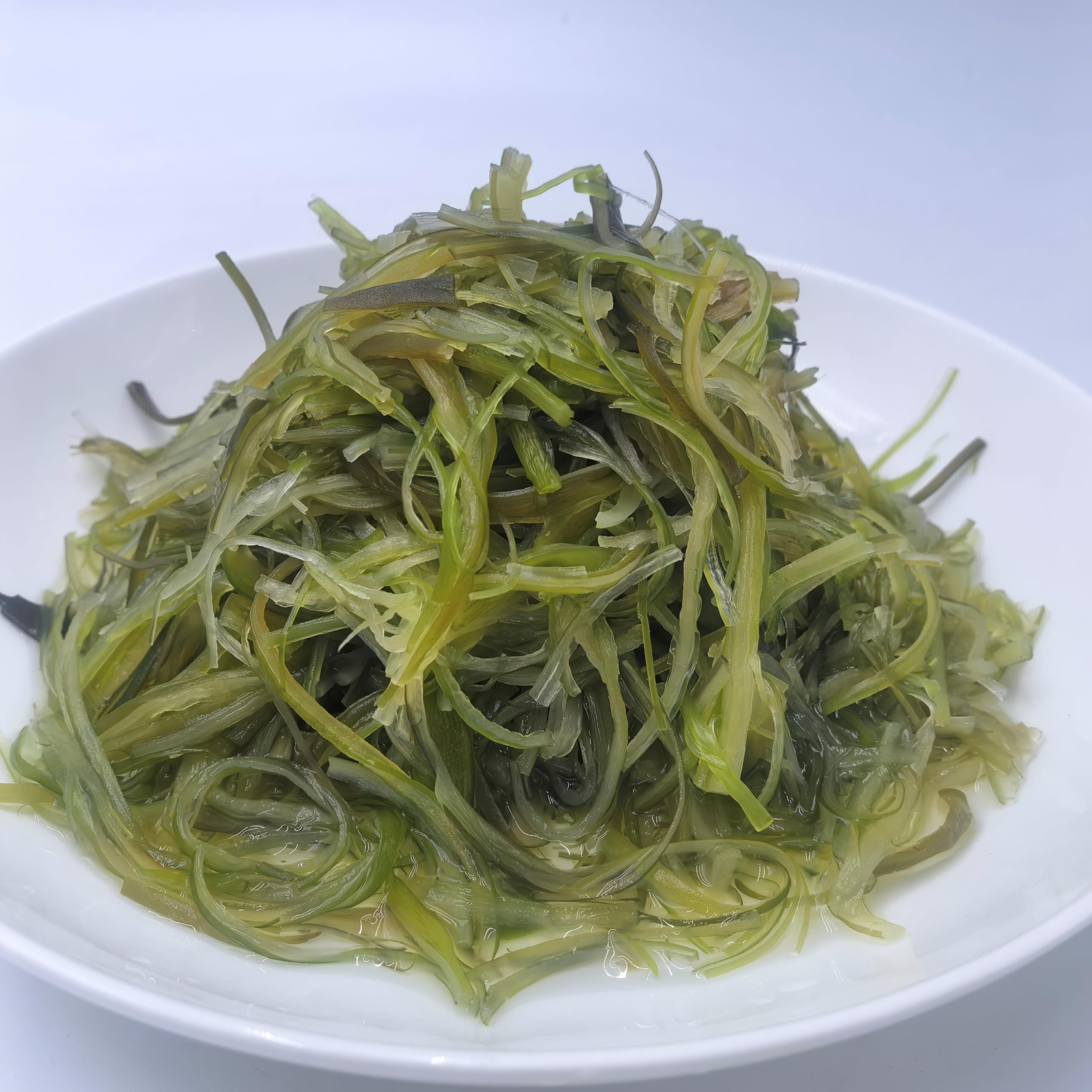 Wakame tige d'algues salade wakame bande wakame tiges de moutarde de mer coupées