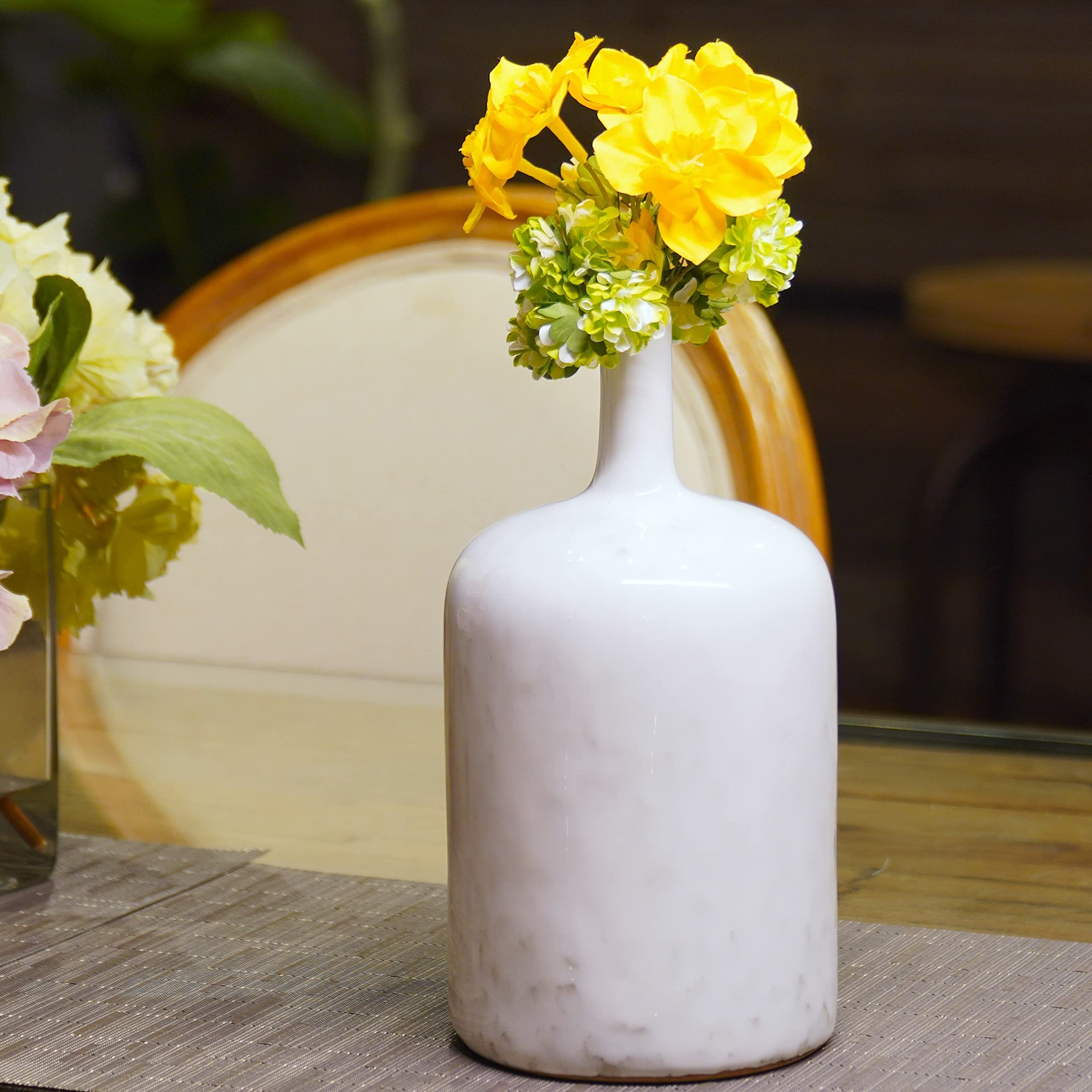 Cynkeyee White Ceramic Vase Home Decorations - Modern Vase with Long Neck, Reactive Glaze White Vases for Flower, Home Decor, Wedding, Dinner, Party 4.5 x 4.5 x 9.5 Inch