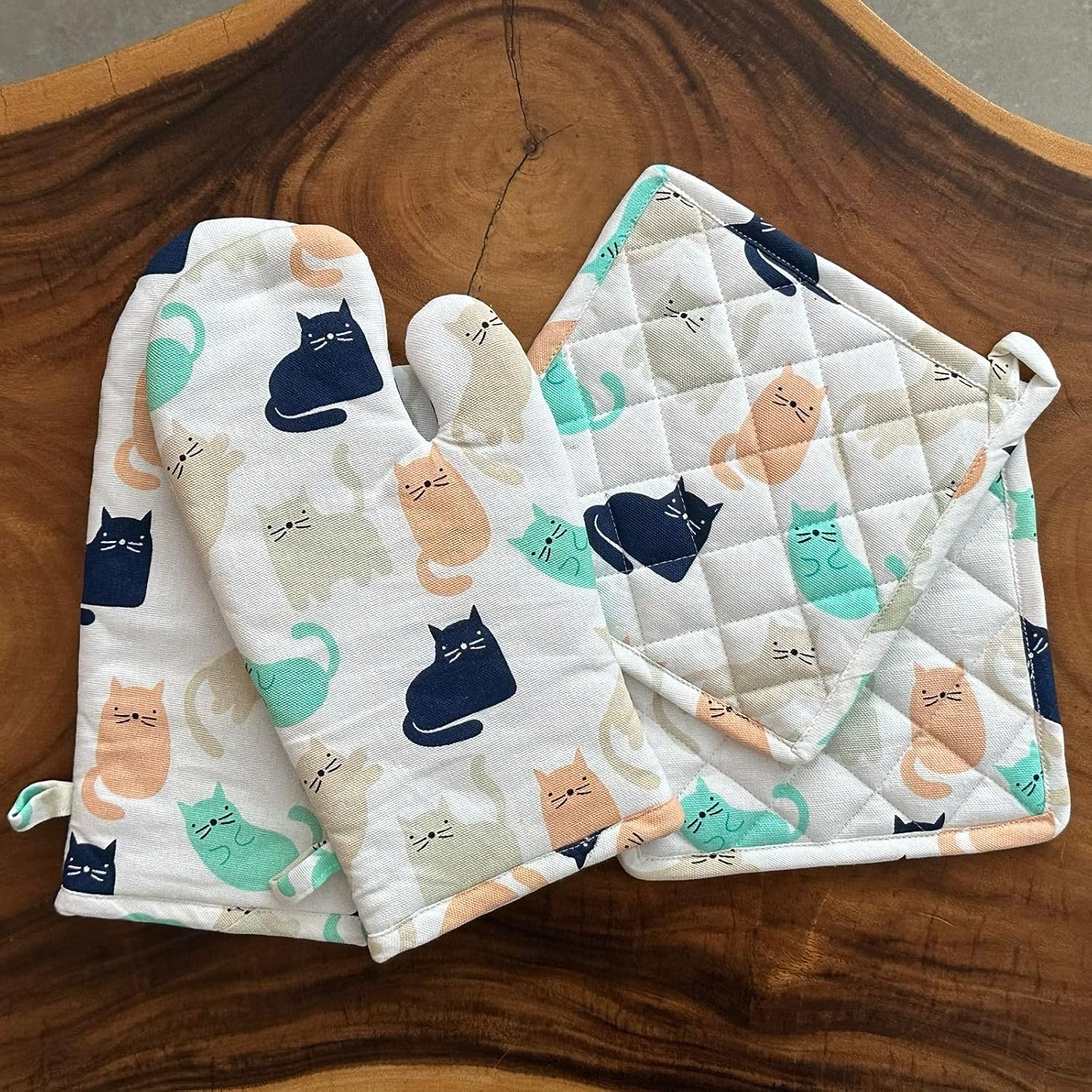 Oak & Lily Combo Set of Microwave Oven Mittens & Pot Holders in Lemon Print| 100% Cotton| Heat Resistant and Cushioned| Washable| European Quality| for Cooking Baking and Serving BBQ