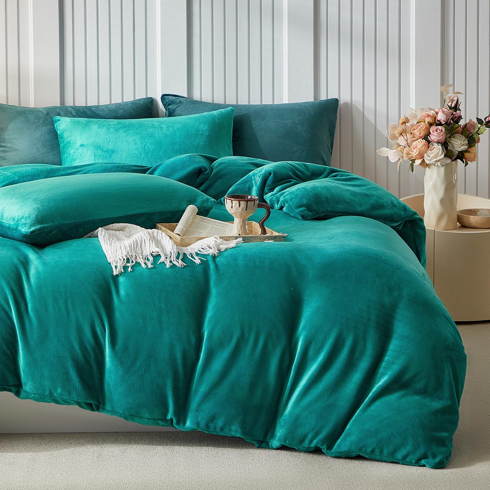 WARMDERN Teal Blue Milk Velvet Duvet Cover Set Oversized King Plus Size