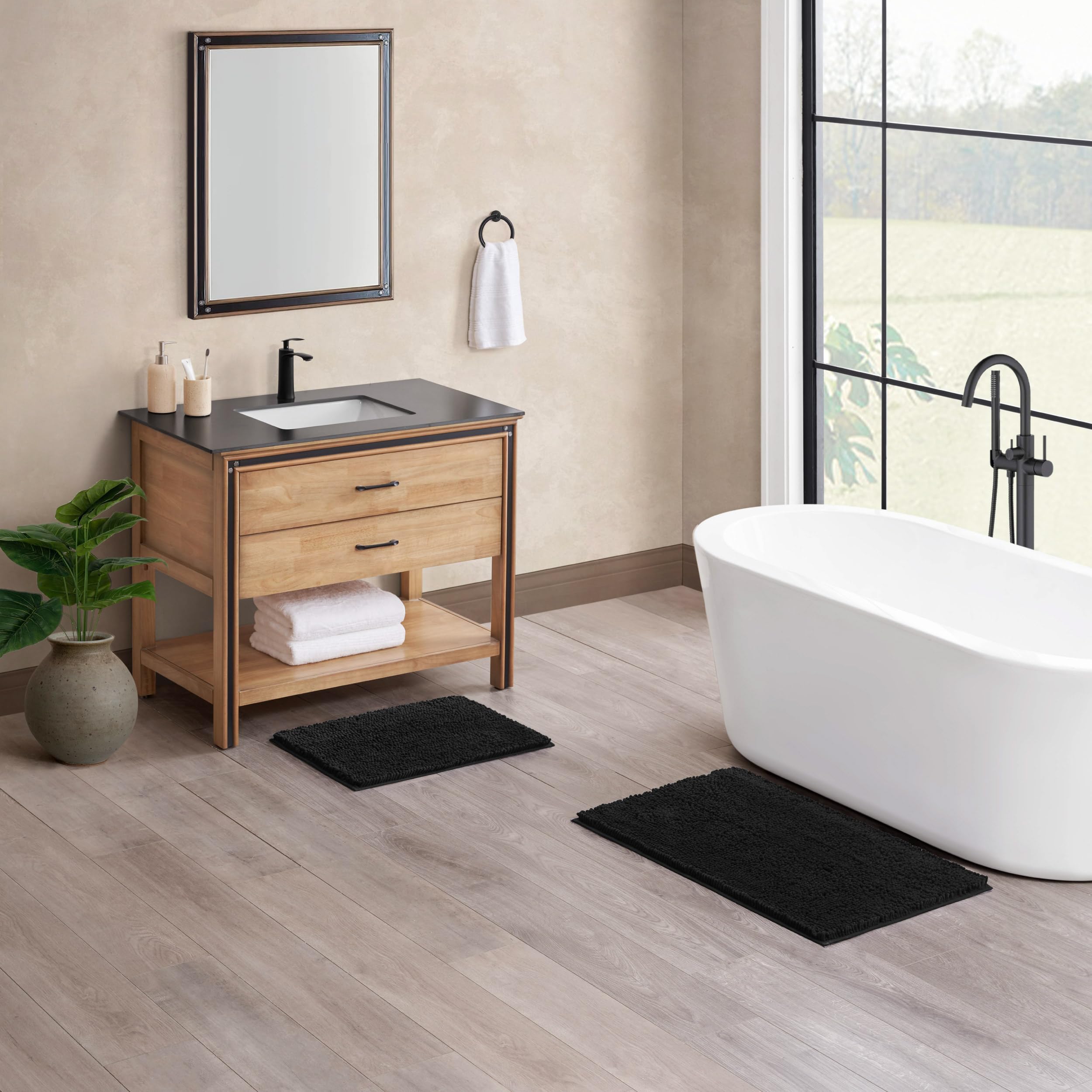 Resort-Kollektion Creative Home Ideas Plüsch-Badezimmerteppiche, Chenille, 2-teiliges Set, rutschfeste Unterseite und maschinenwaschbar, schwarz, 43,2 x 61 cm und 53,3 x 86,4 cm