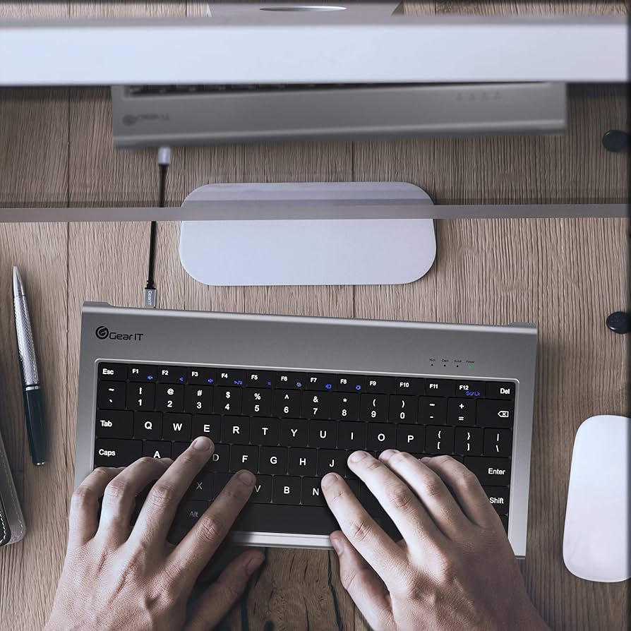 Amazon | GEARit キーボード 11-in-1 ハブドッキングステーション USB
