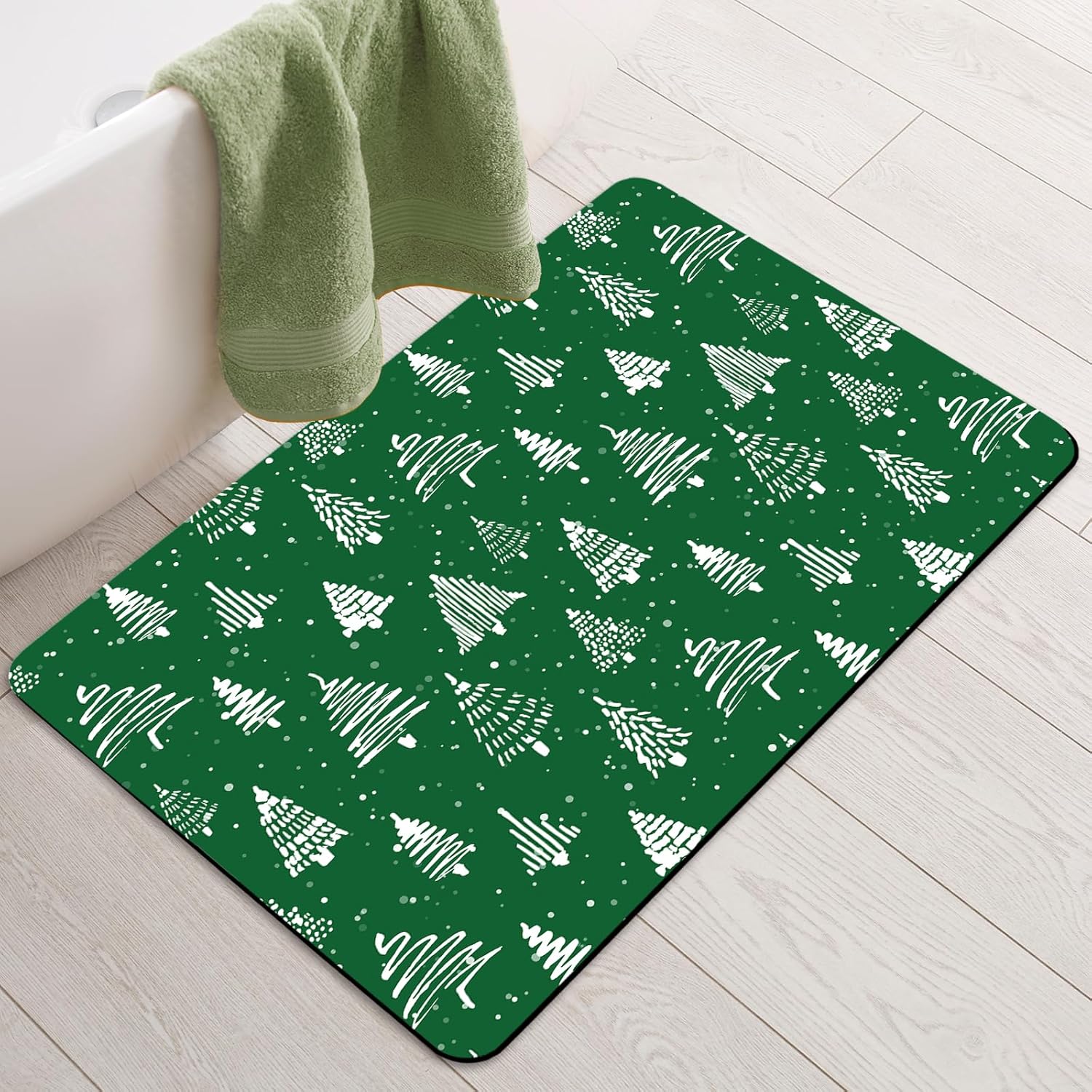 BBiggood Christmas Rug Mat for Bathroom, Green Christmas Trees Winter Bathroom Decor