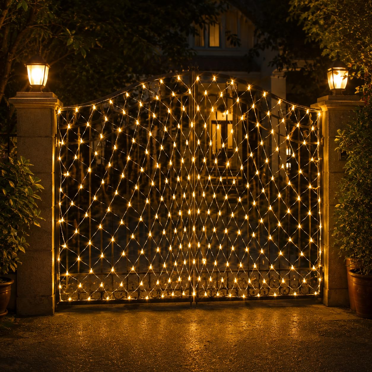 Quace Net Mesh Fairy Lights for Decoration, 144 LED Warm White String Lights, 8 Lighting Modes, Waterproof Curtain Light