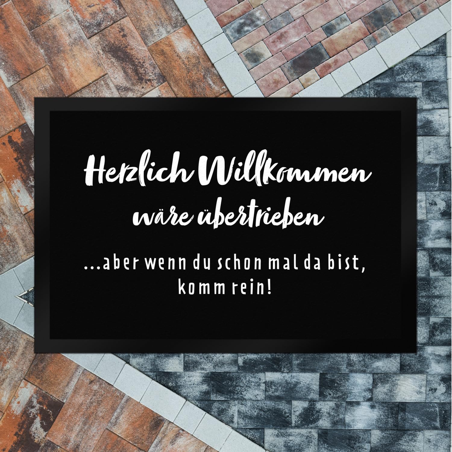 speecheese Herzlich Willkommen wäre übertrieben Fußmatte XXL in 50x75 cm Begrüßung Ironisch Unfreundliche Fußmatte XXL in 50x75 cm für Wohnung Haus Umzug Renovierung