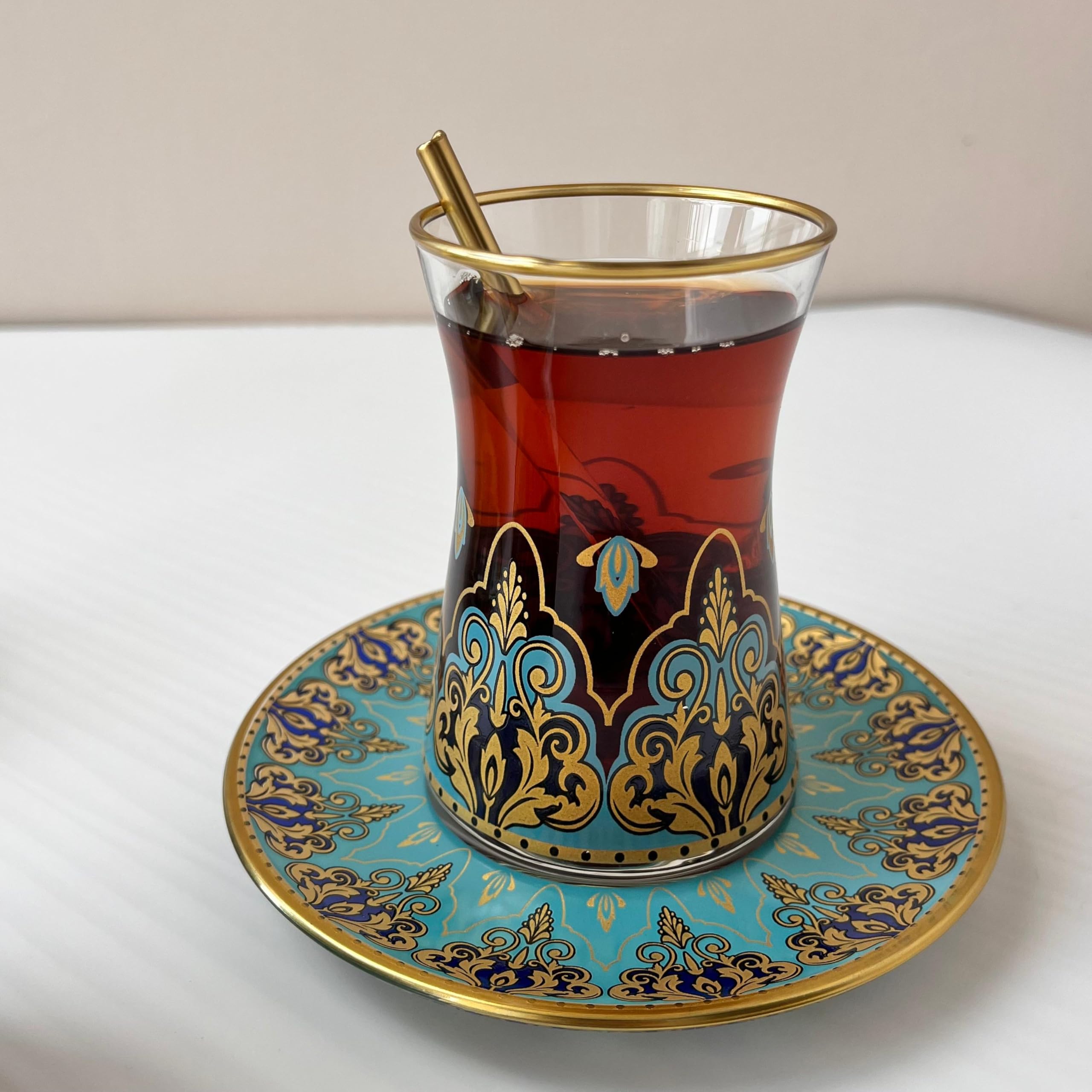 Vasos de té turco hechos a mano con platillos, tazas de té turco antiguas, juego de 6 vasos de té vintage, vasos de té árabe, vasos elegantes árabes para fiestas de mujeres, vidrio persa y